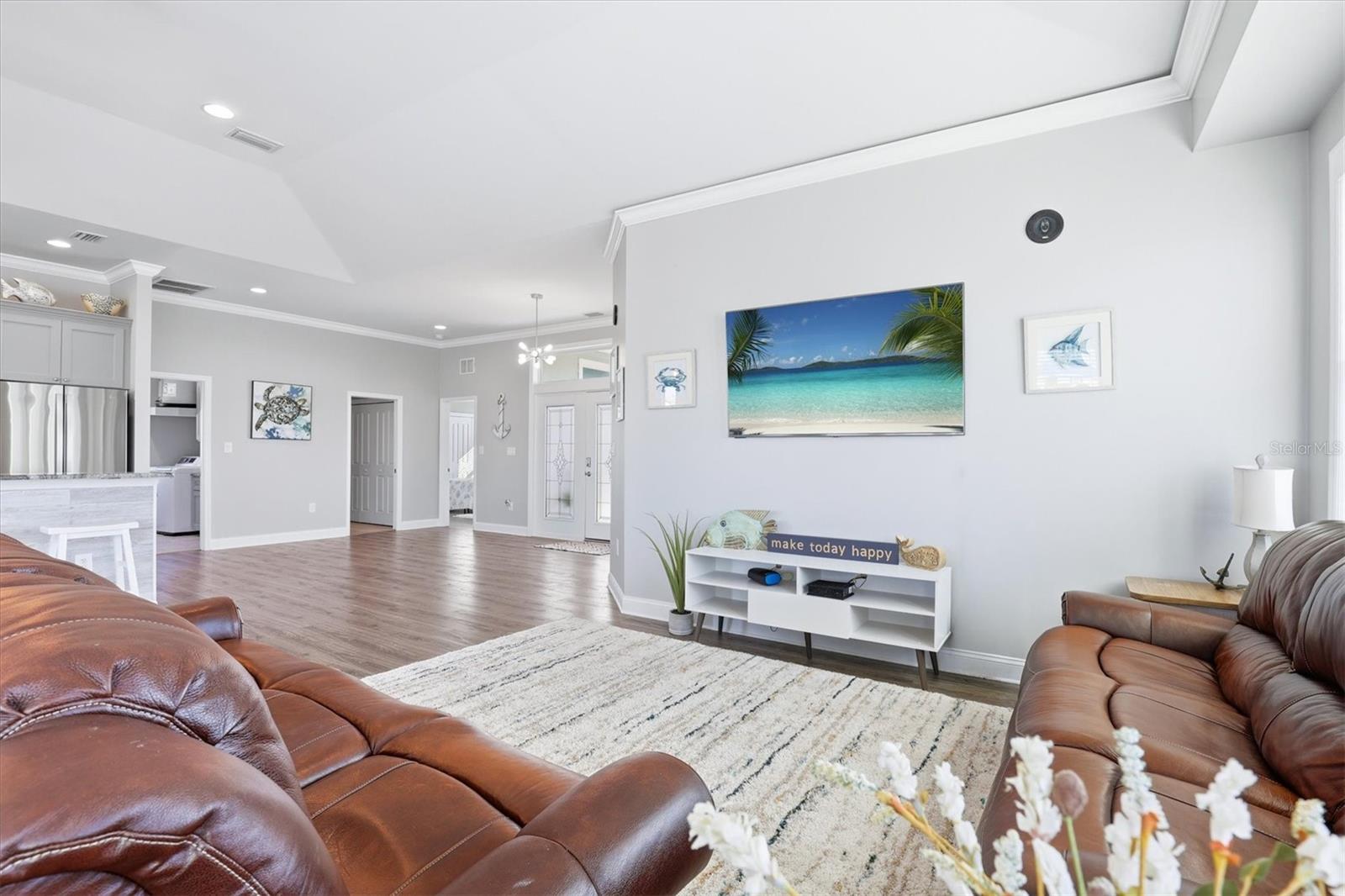 HUDSON BEACH ESTATES - Residential