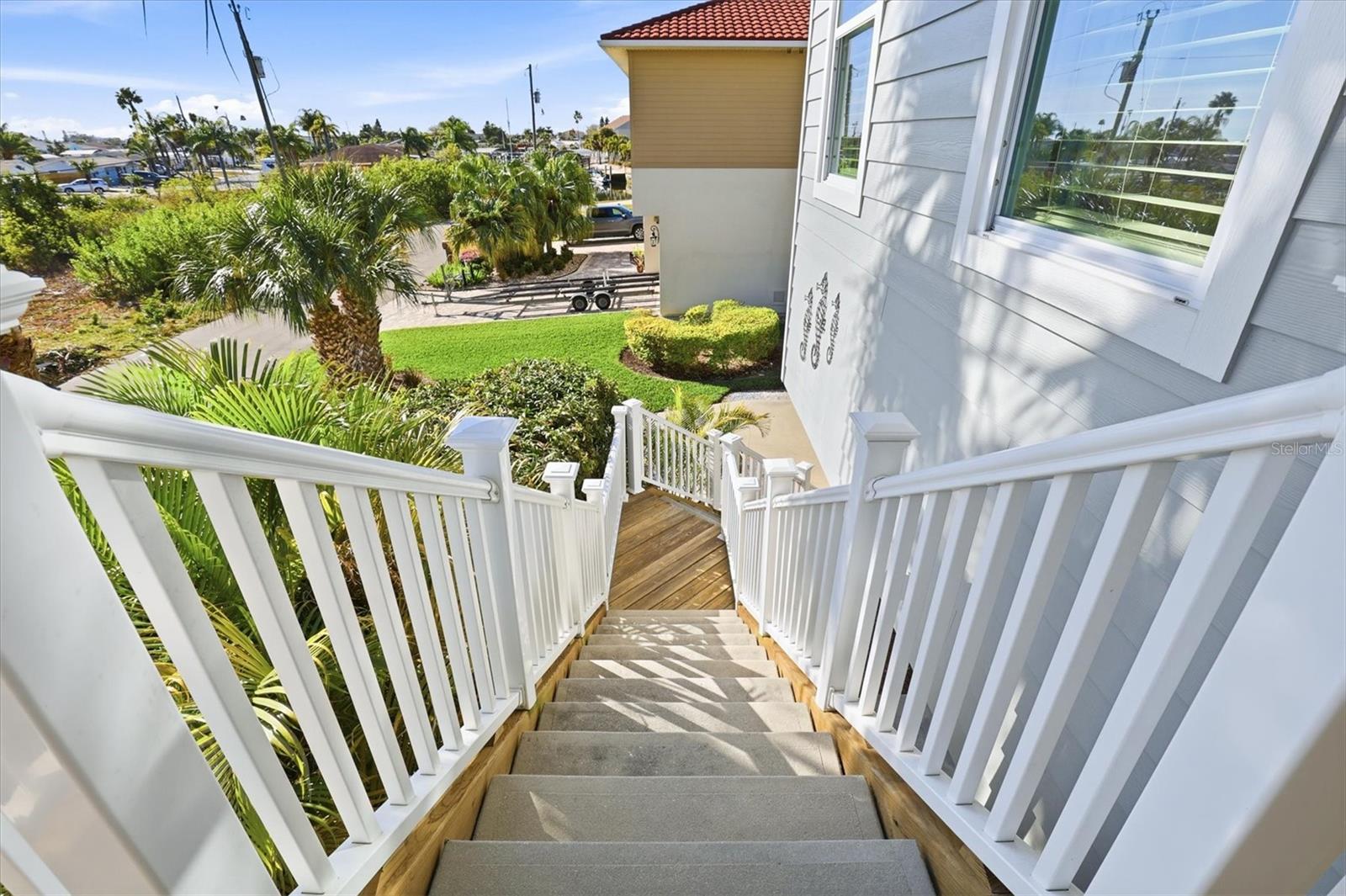 HUDSON BEACH ESTATES - Residential