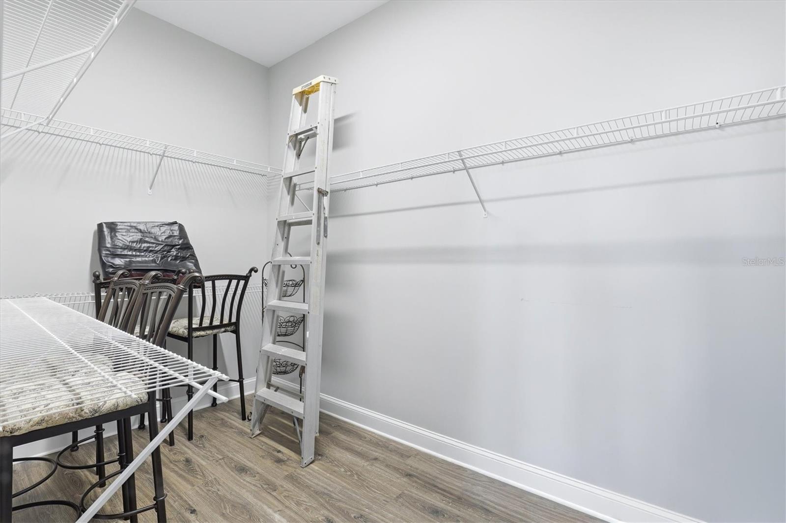 HUDSON BEACH ESTATES - Residential