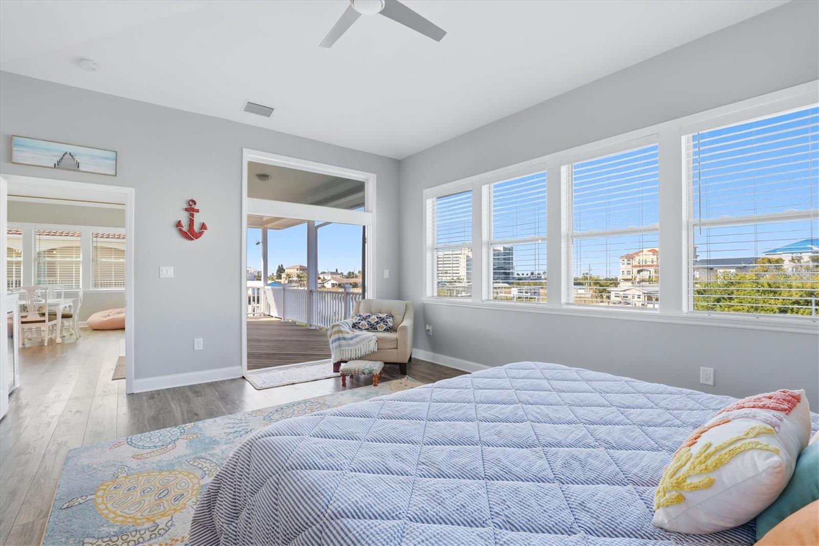 HUDSON BEACH ESTATES - Residential