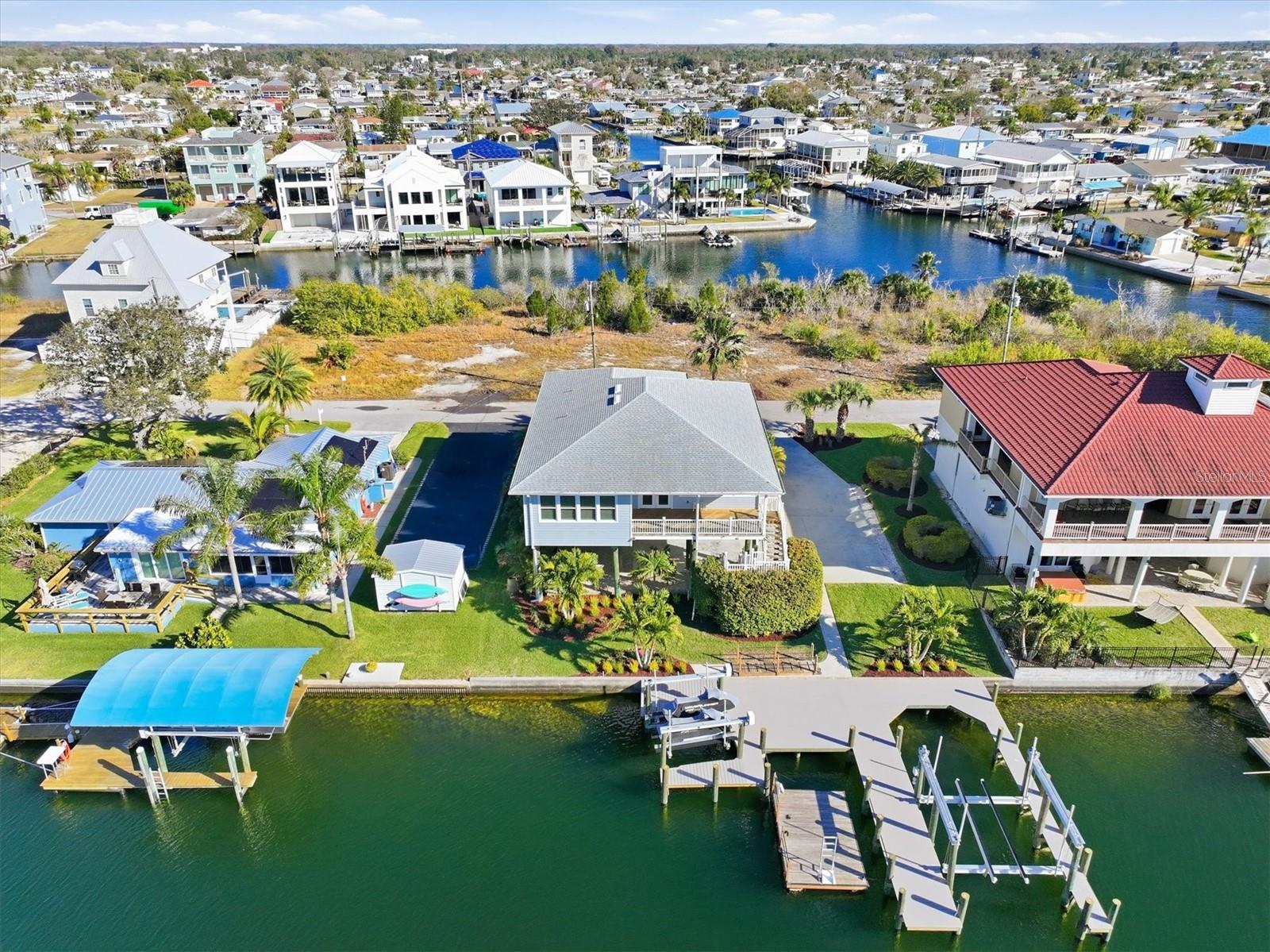 HUDSON BEACH ESTATES - Residential