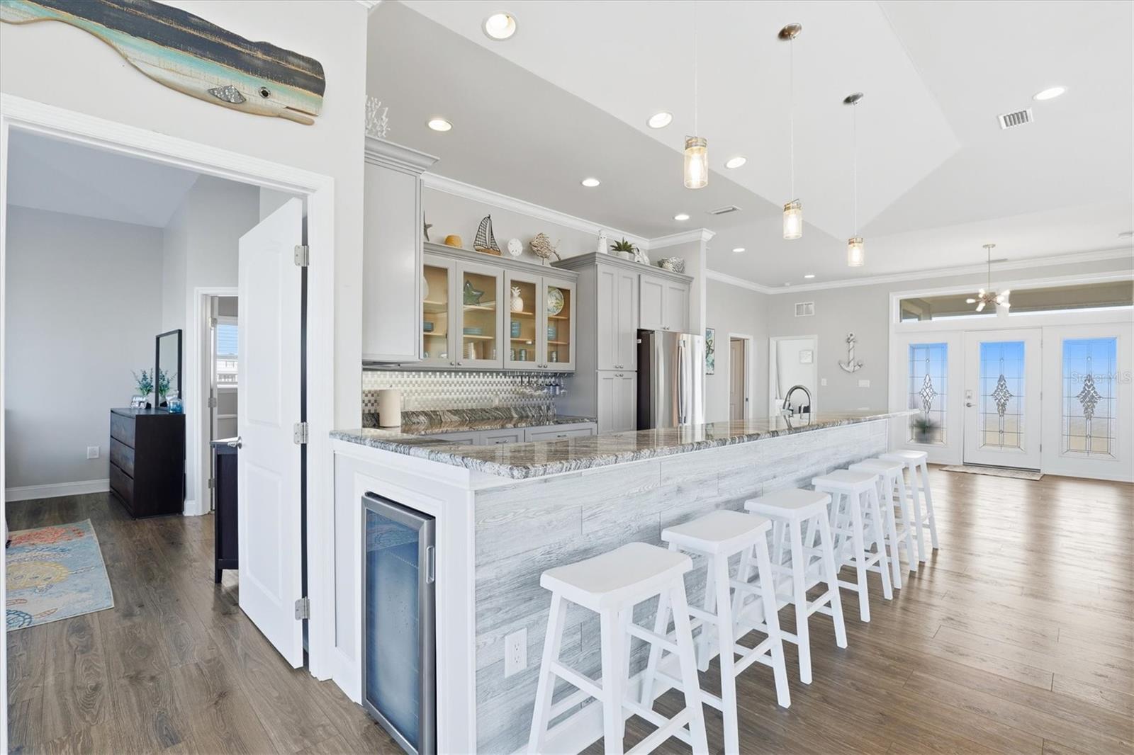 HUDSON BEACH ESTATES - Residential