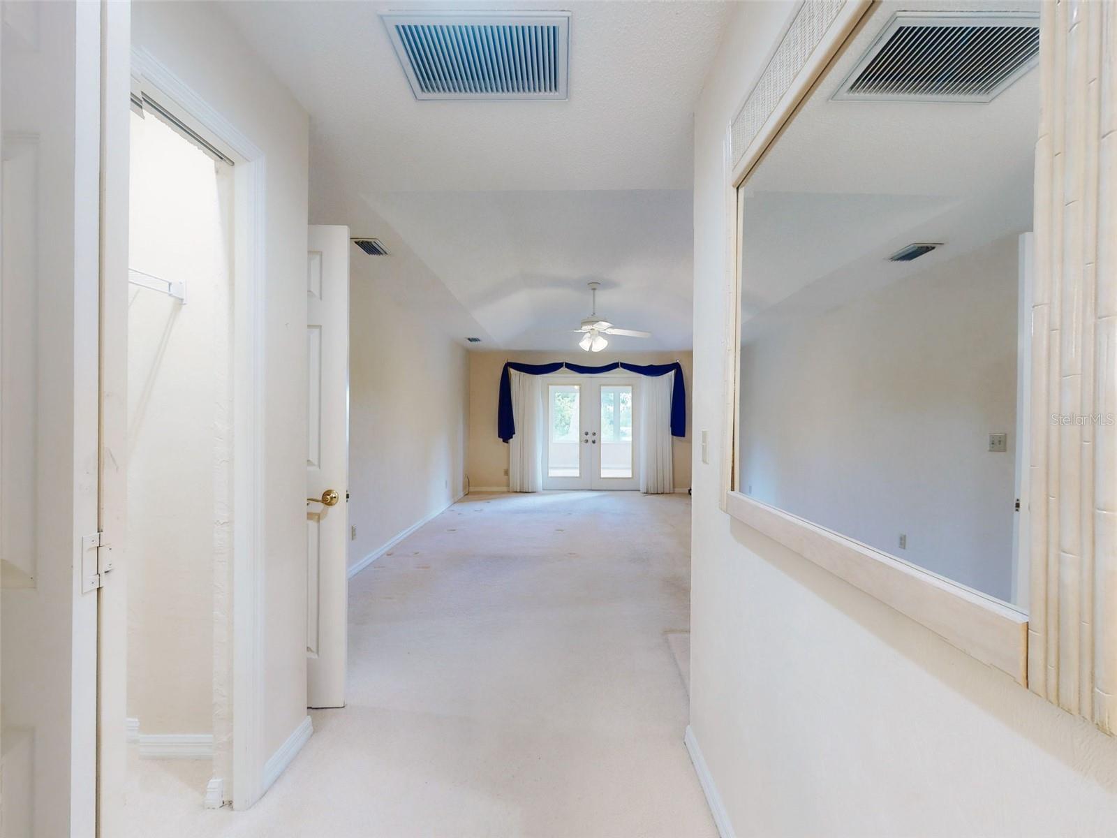 LEE WIND - Residential