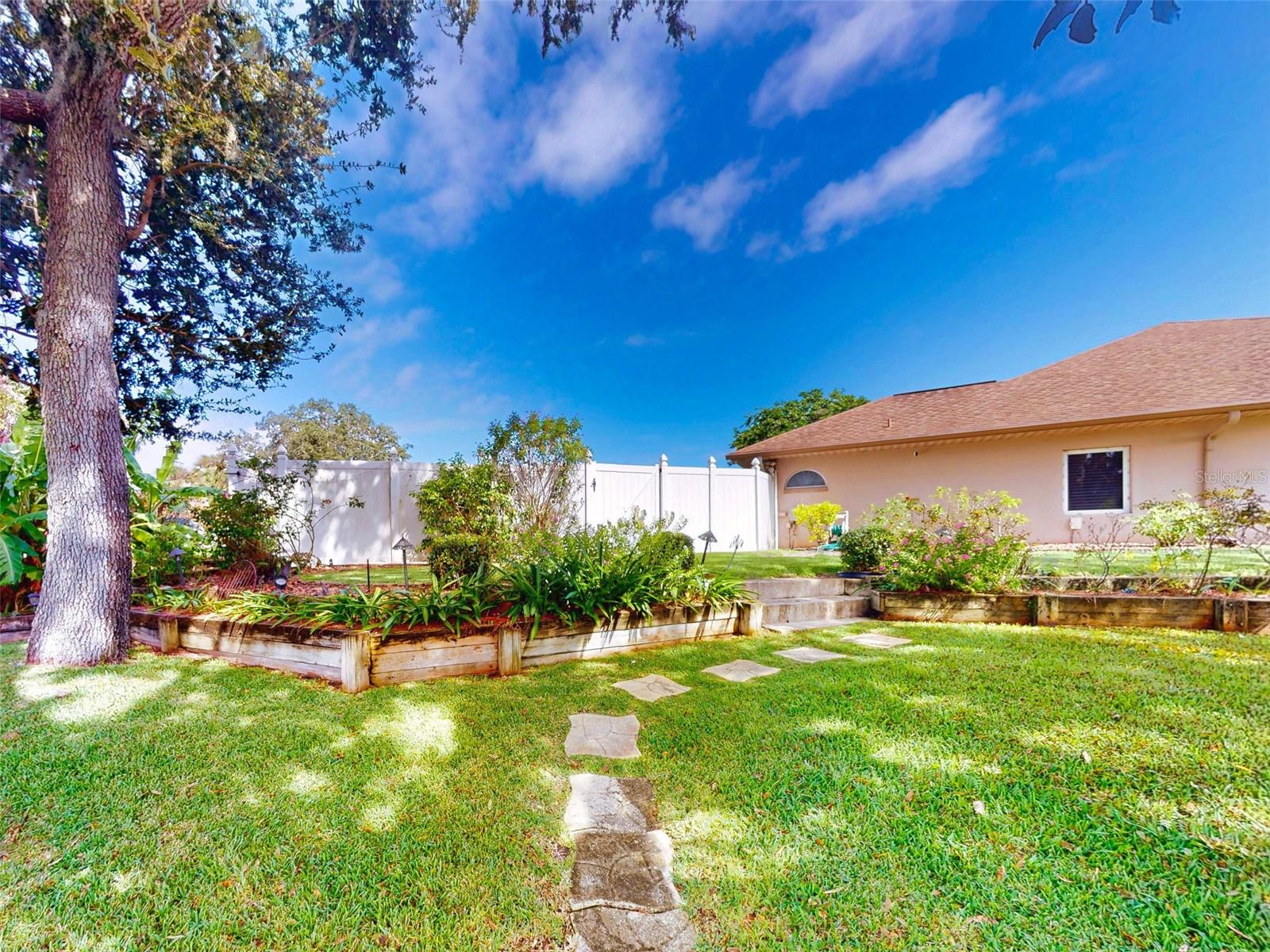 LEE WIND - Residential