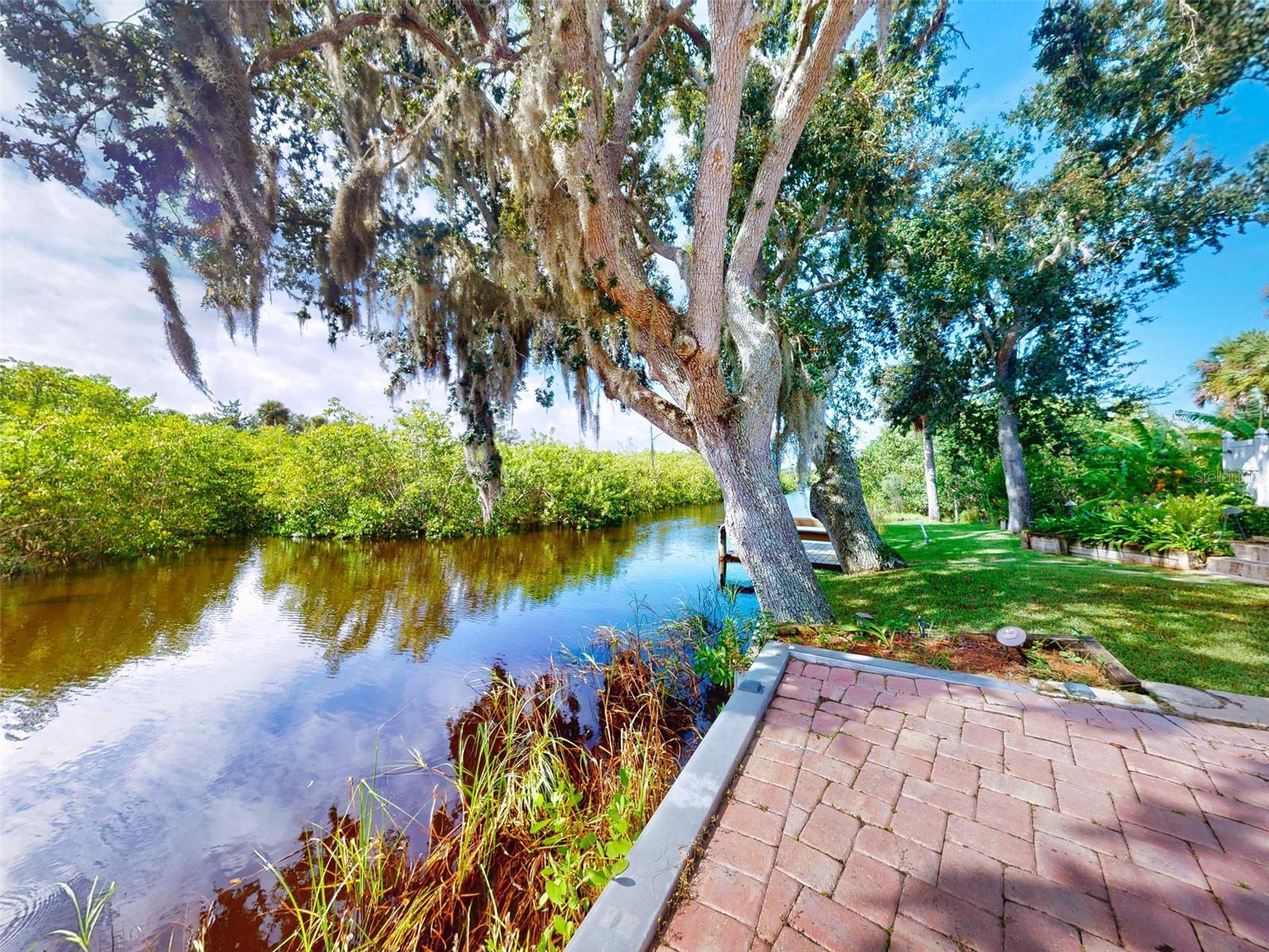 LEE WIND - Residential