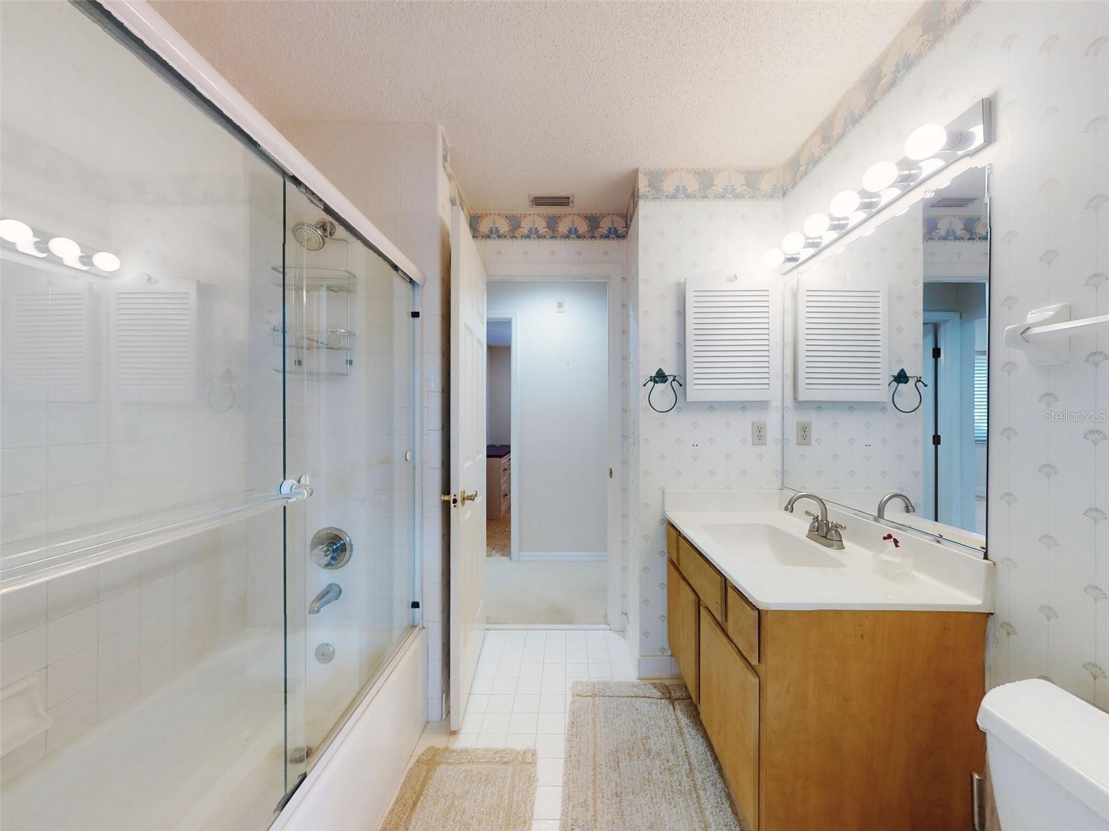 LEE WIND - Residential