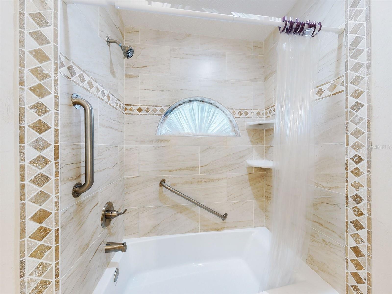 LEE WIND - Residential