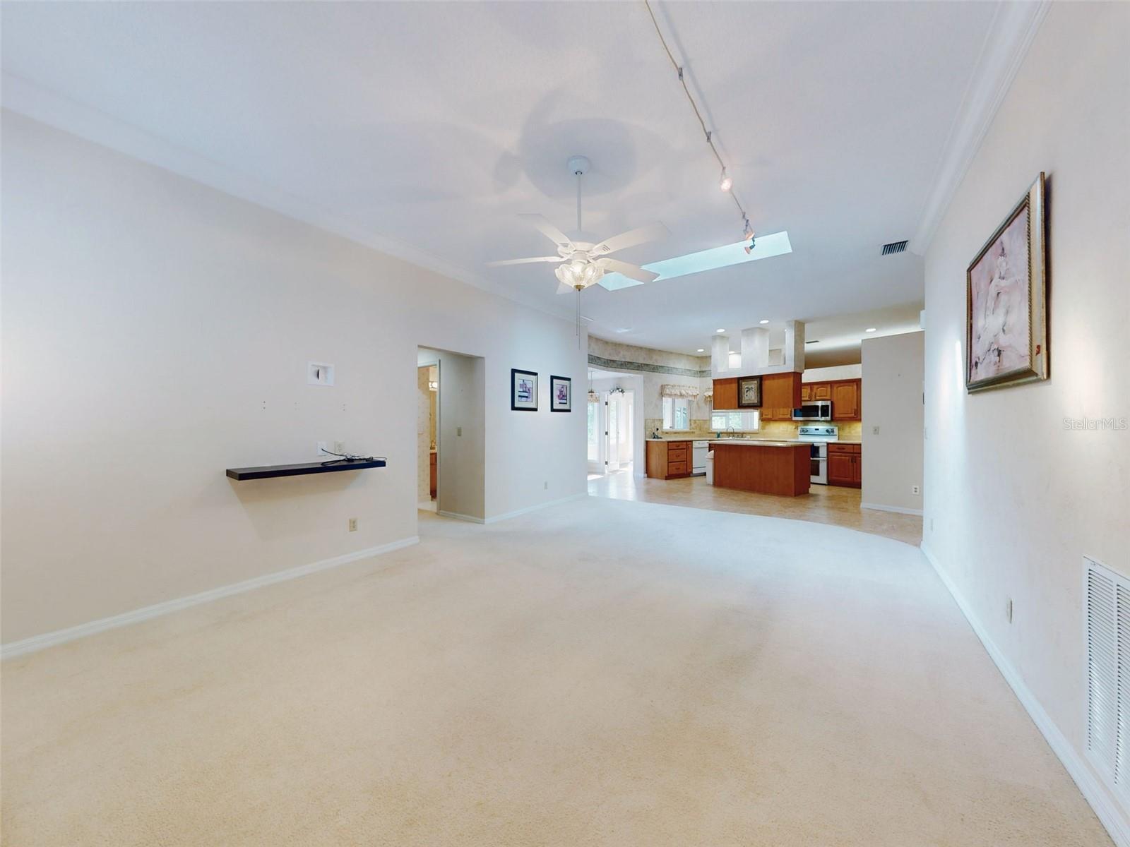 LEE WIND - Residential