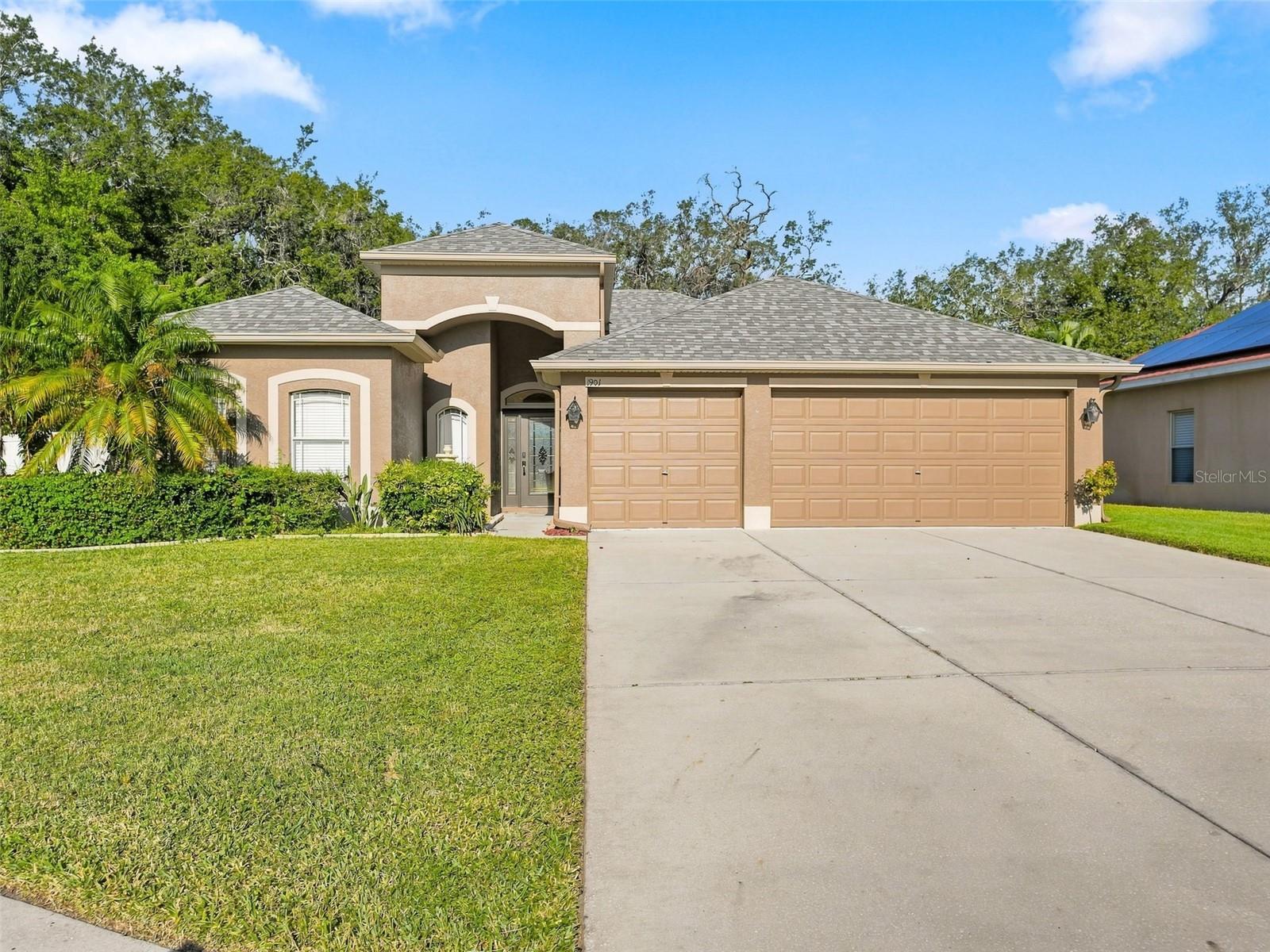 1901 OSWEGO DRIVE