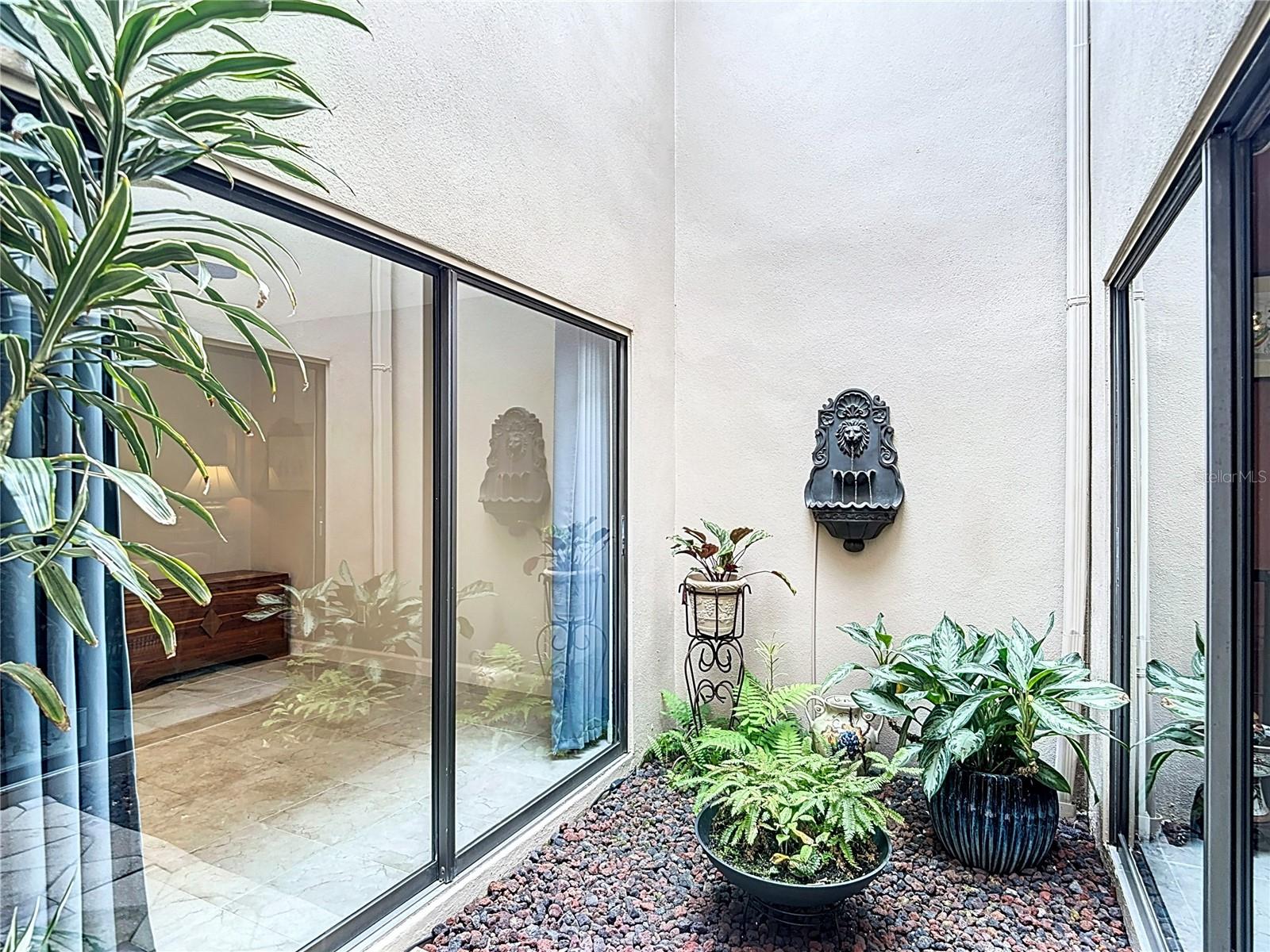 WESCOTT SQUARE - Residential