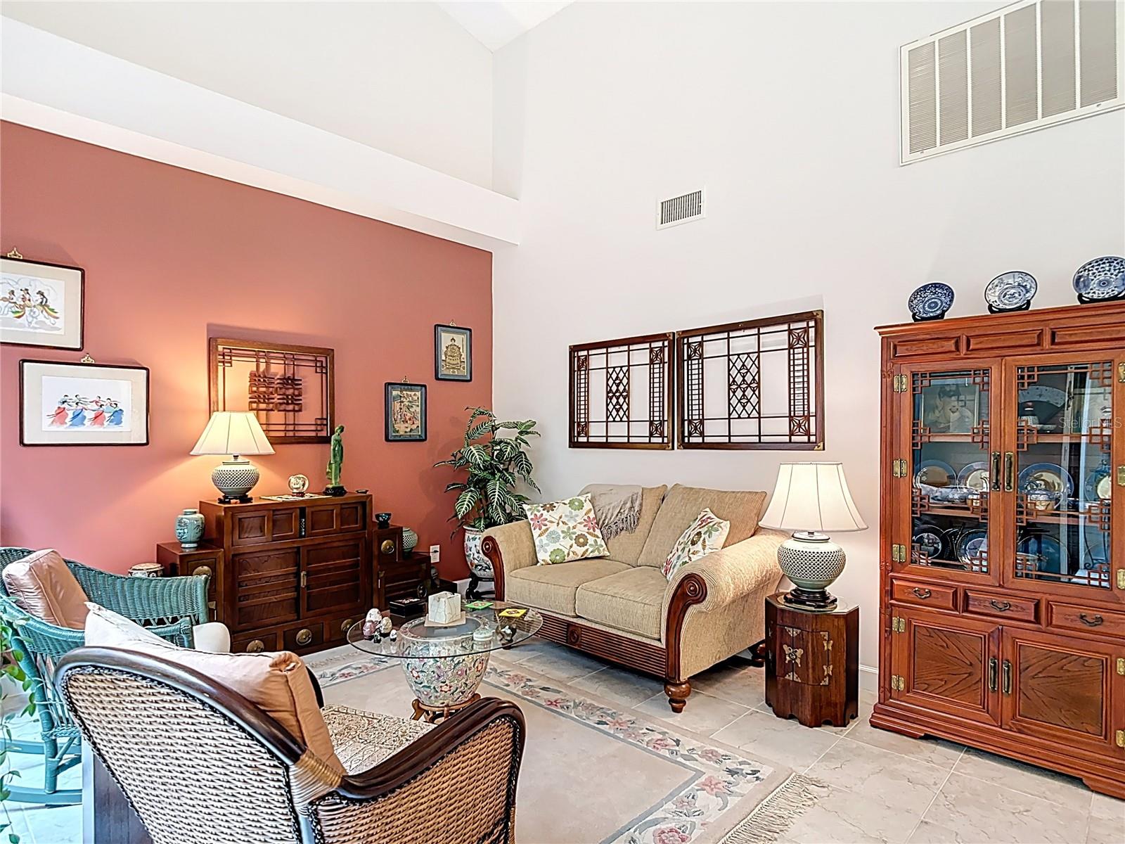 WESCOTT SQUARE - Residential