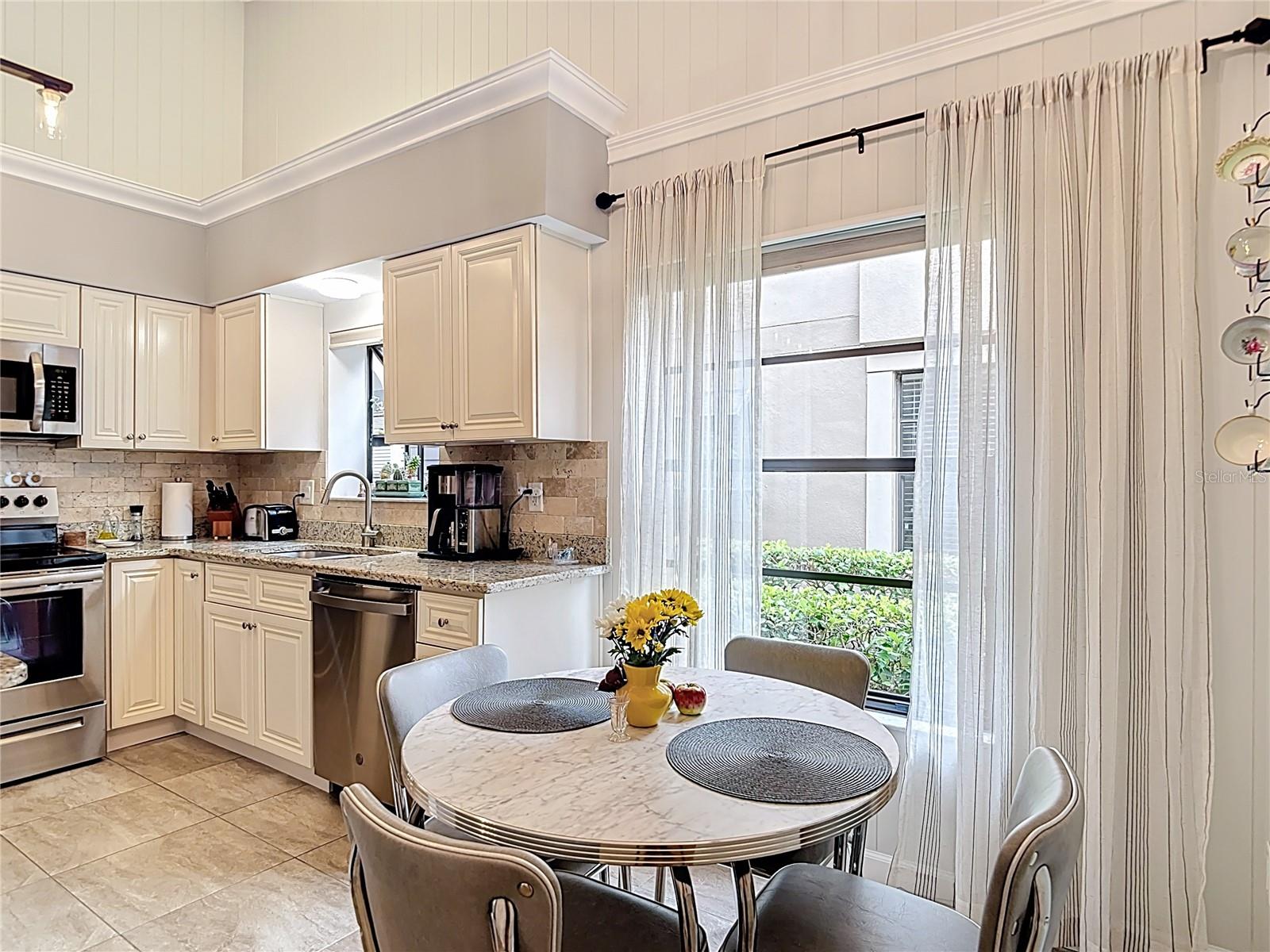 WESCOTT SQUARE - Residential