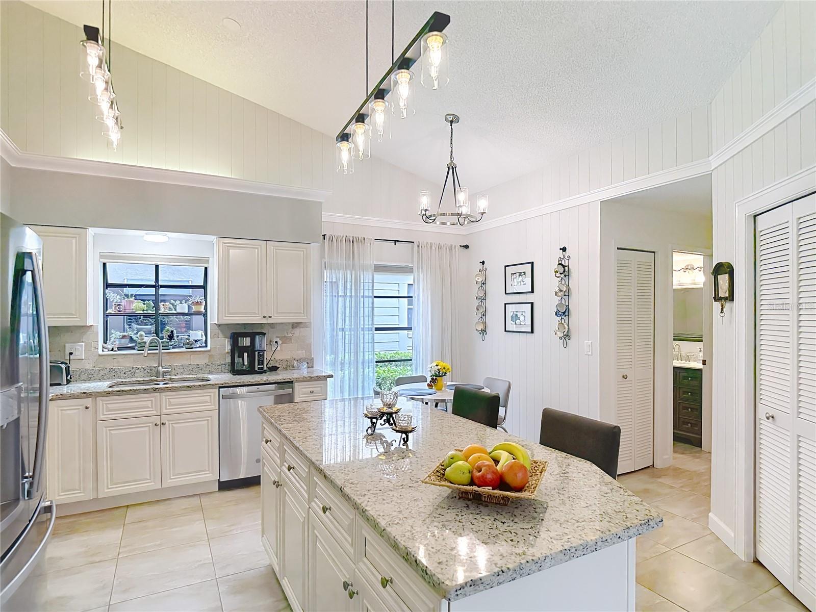 WESCOTT SQUARE - Residential