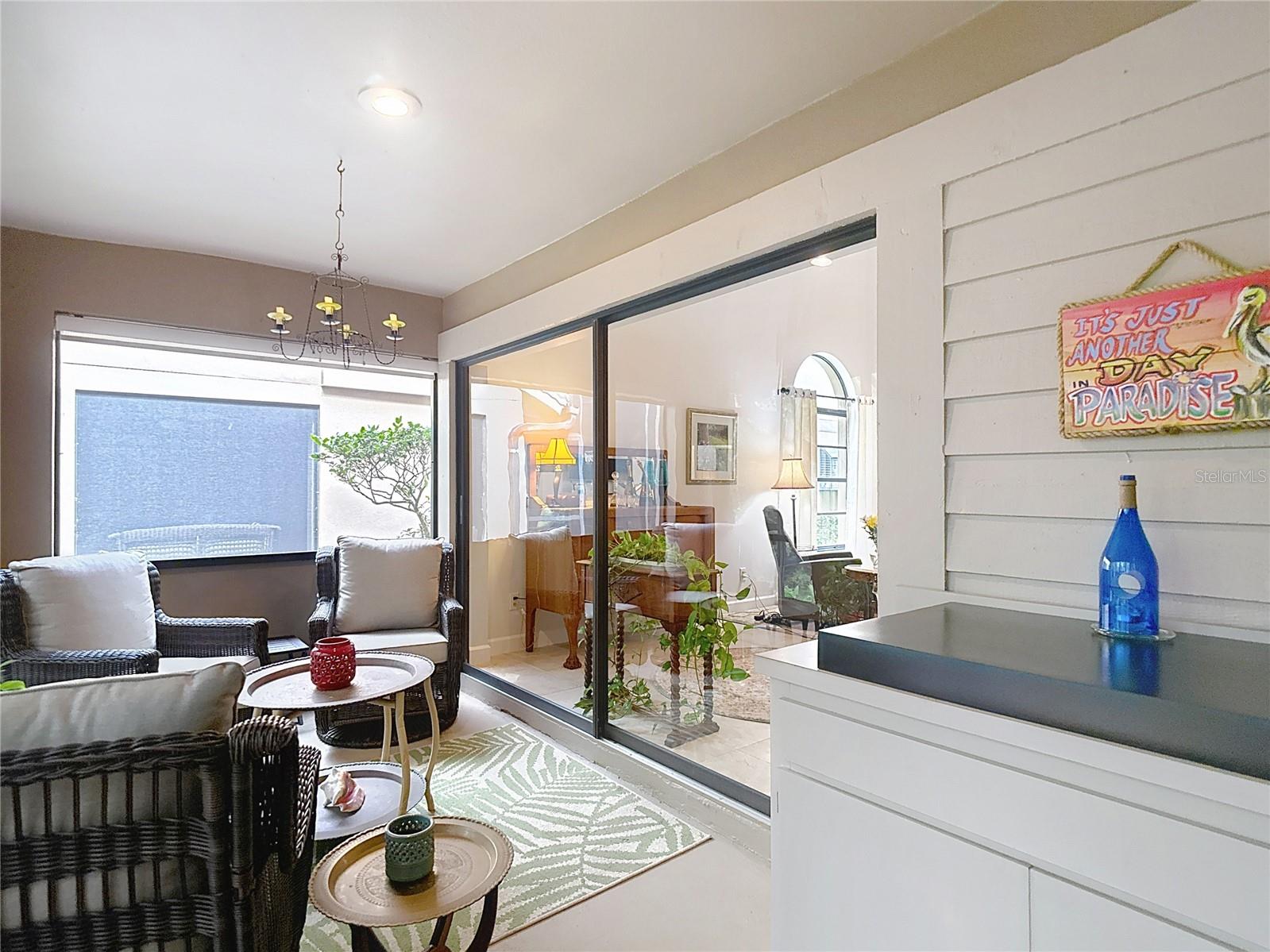 WESCOTT SQUARE - Residential