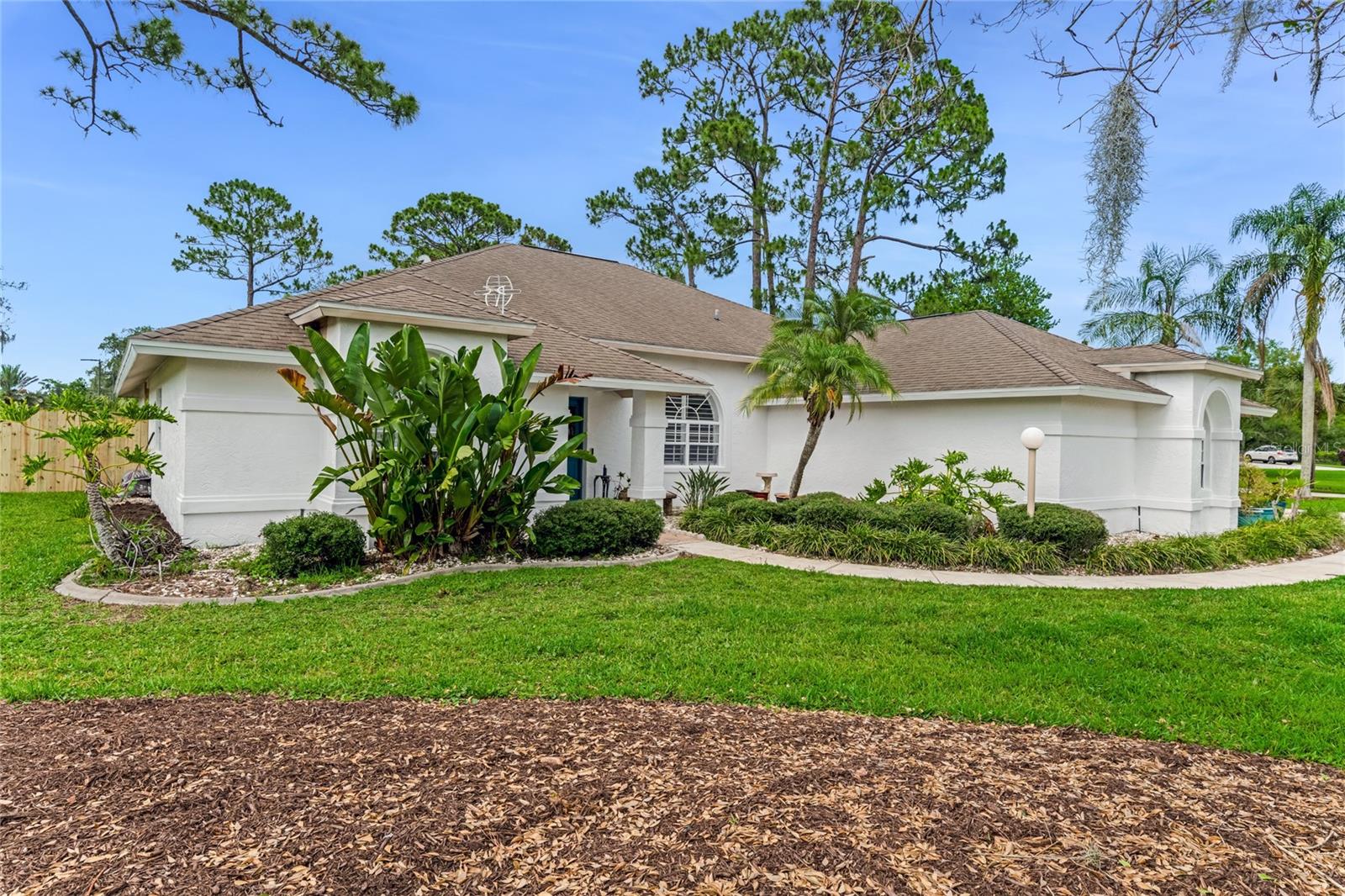 484 SWEET BAY AVENUE