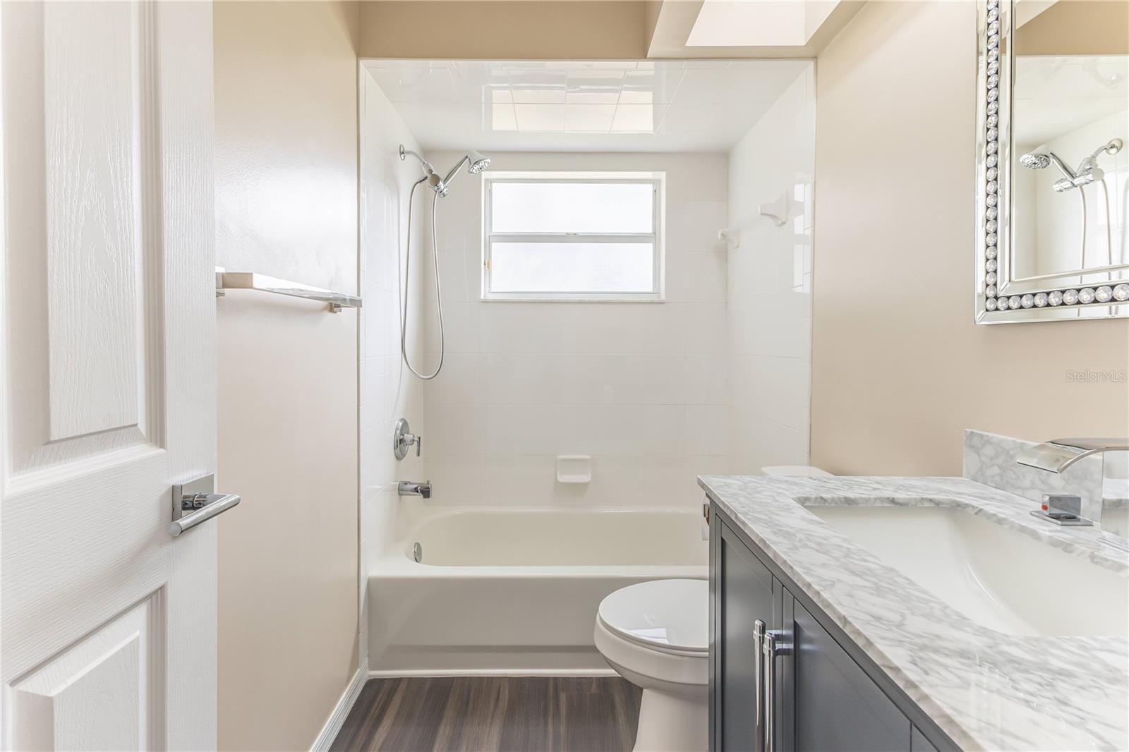 PADRONS WEST LINDEN ESTATES - Residential