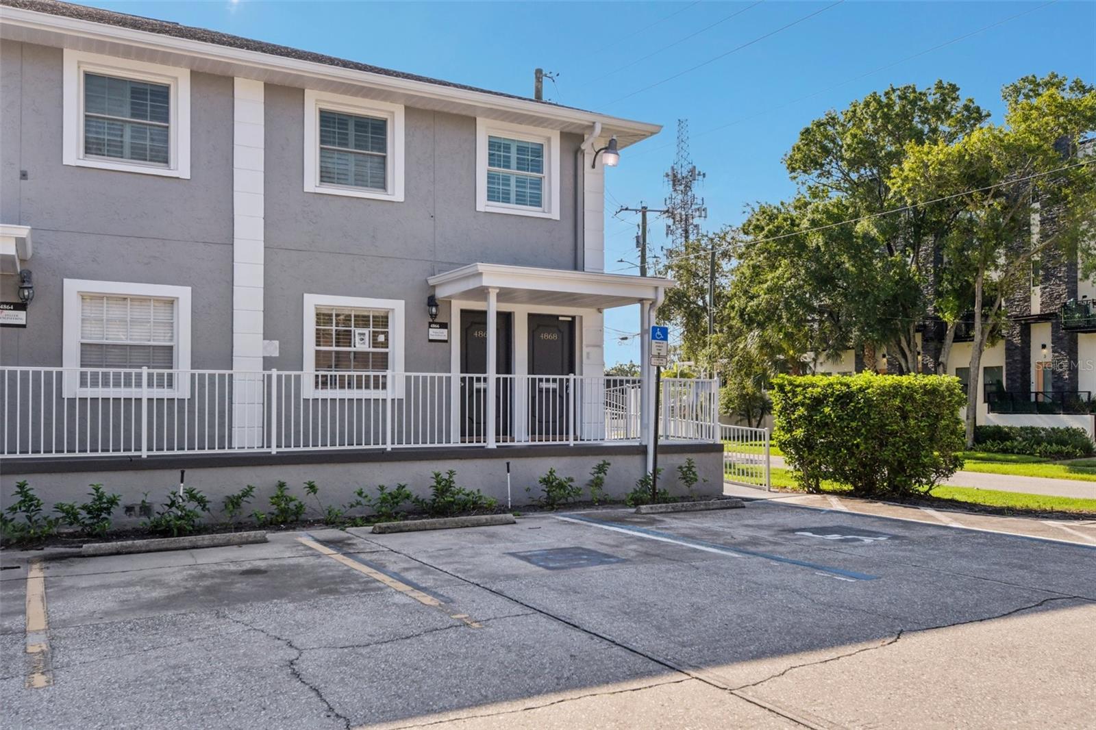 4868 W GANDY BOULEVARD C29