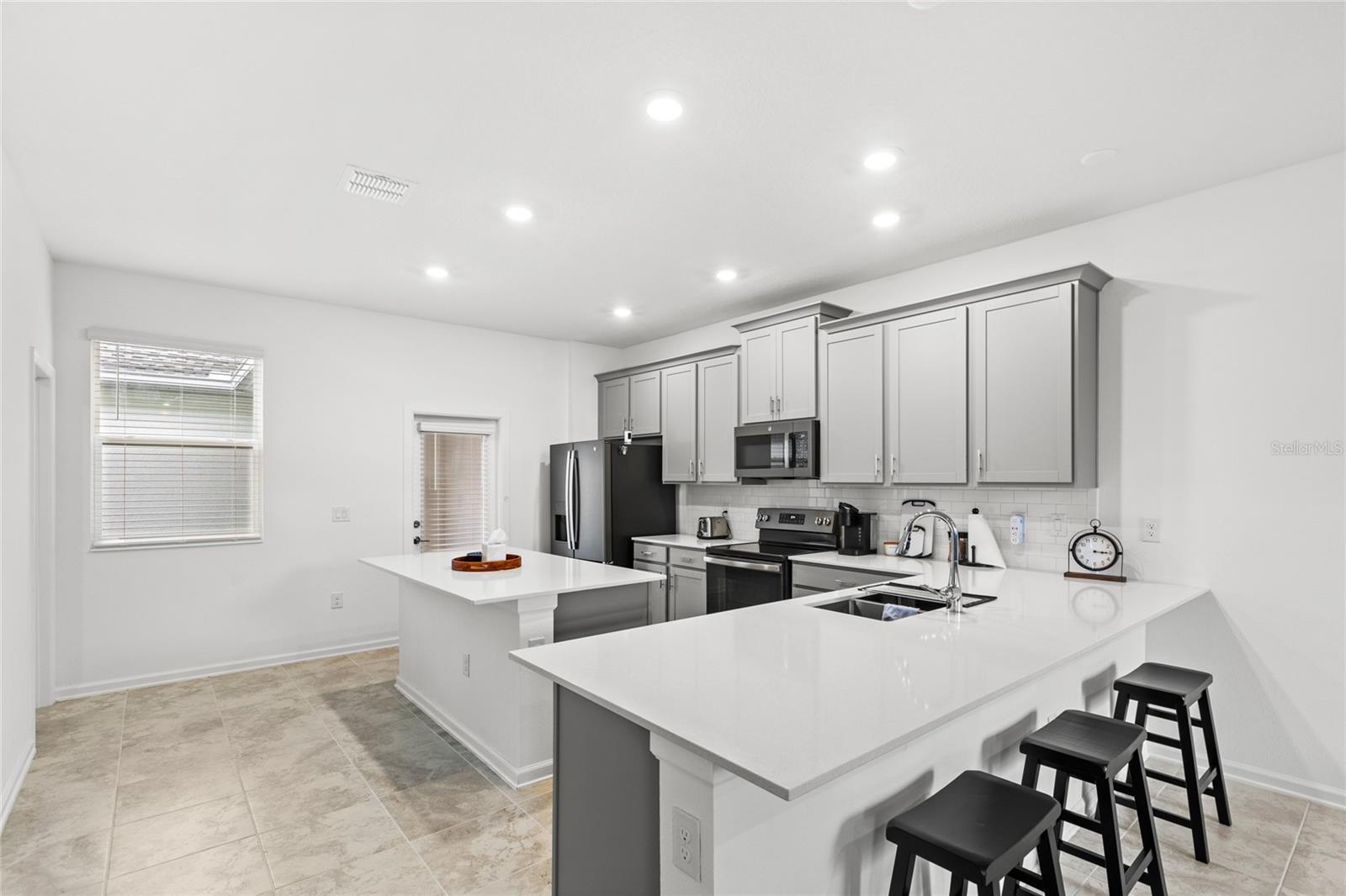 1696 TOHOQUA BOULEVARD