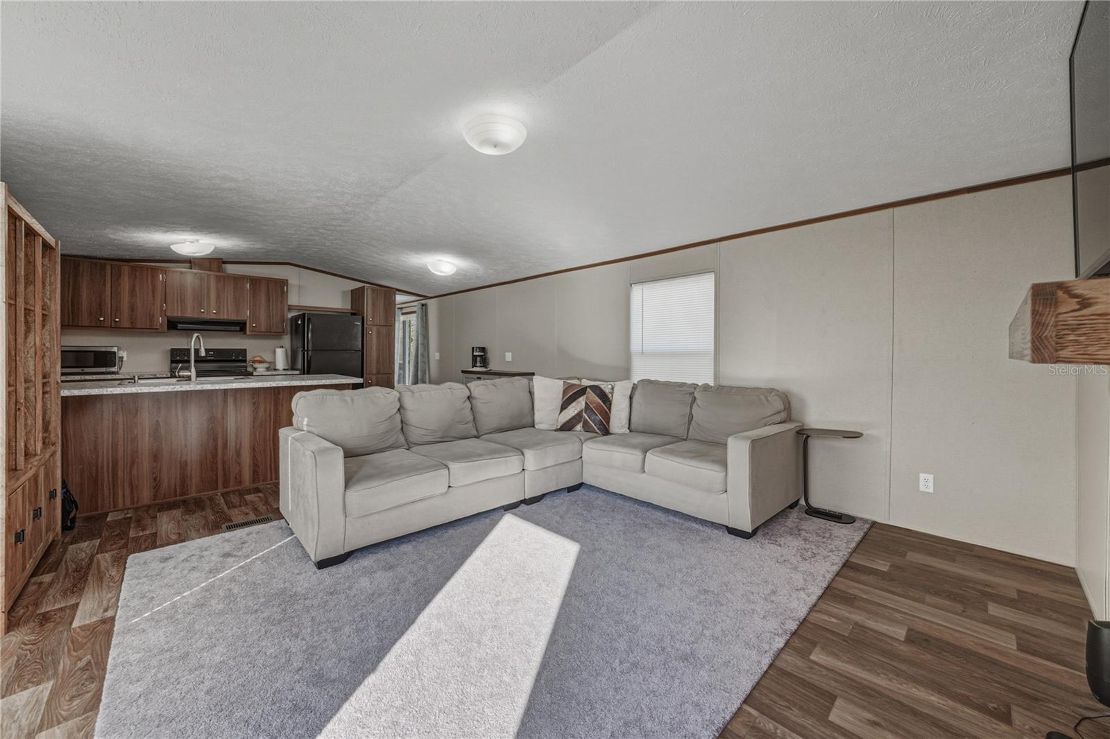 LAKE WALES ESTATES - Residential