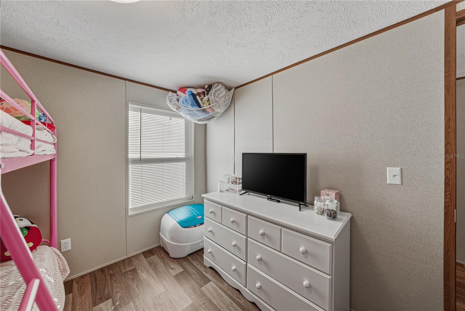 LAKE WALES ESTATES - Residential