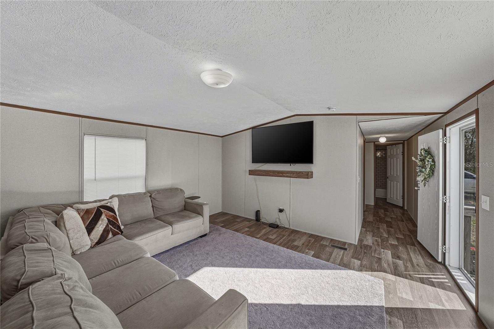 LAKE WALES ESTATES - Residential