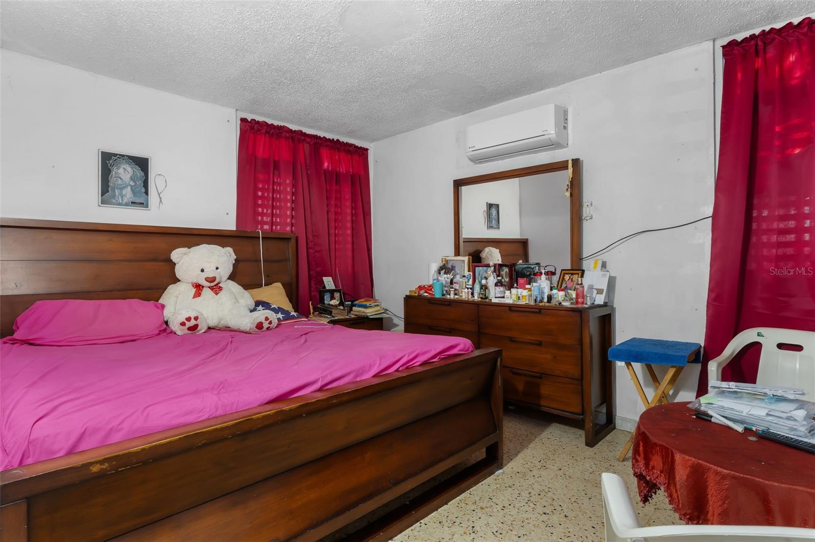 URB LAGOS DE PLATA - Residential