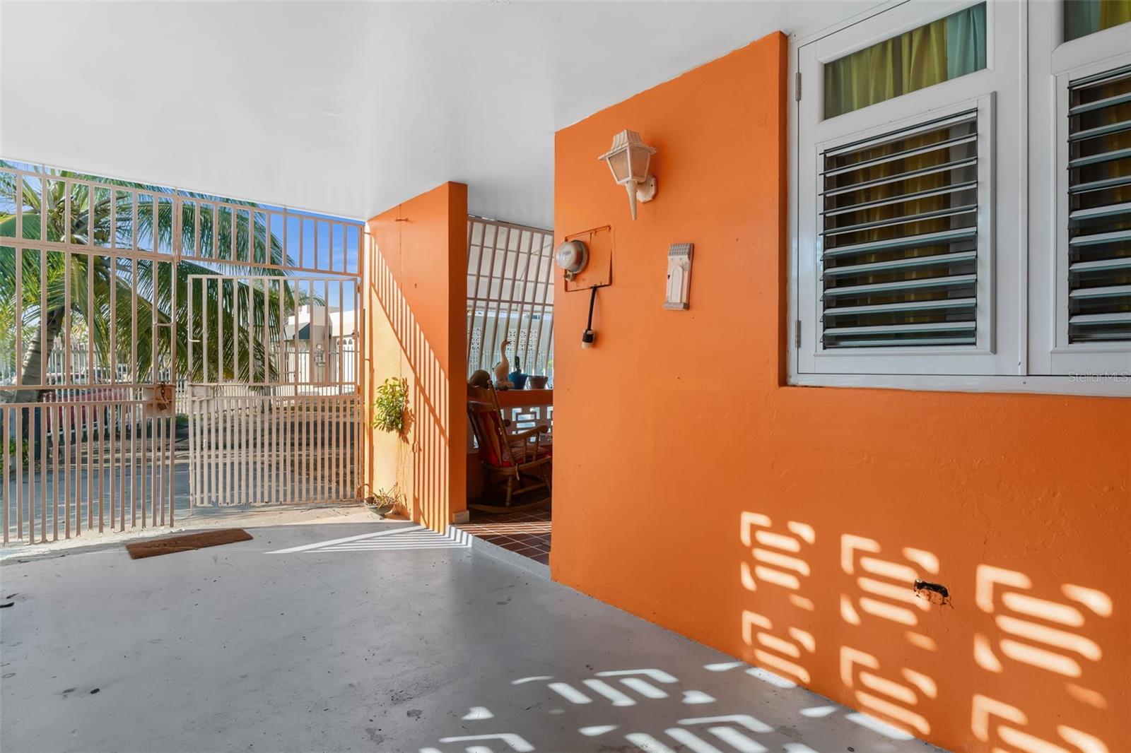 URB LAGOS DE PLATA - Residential