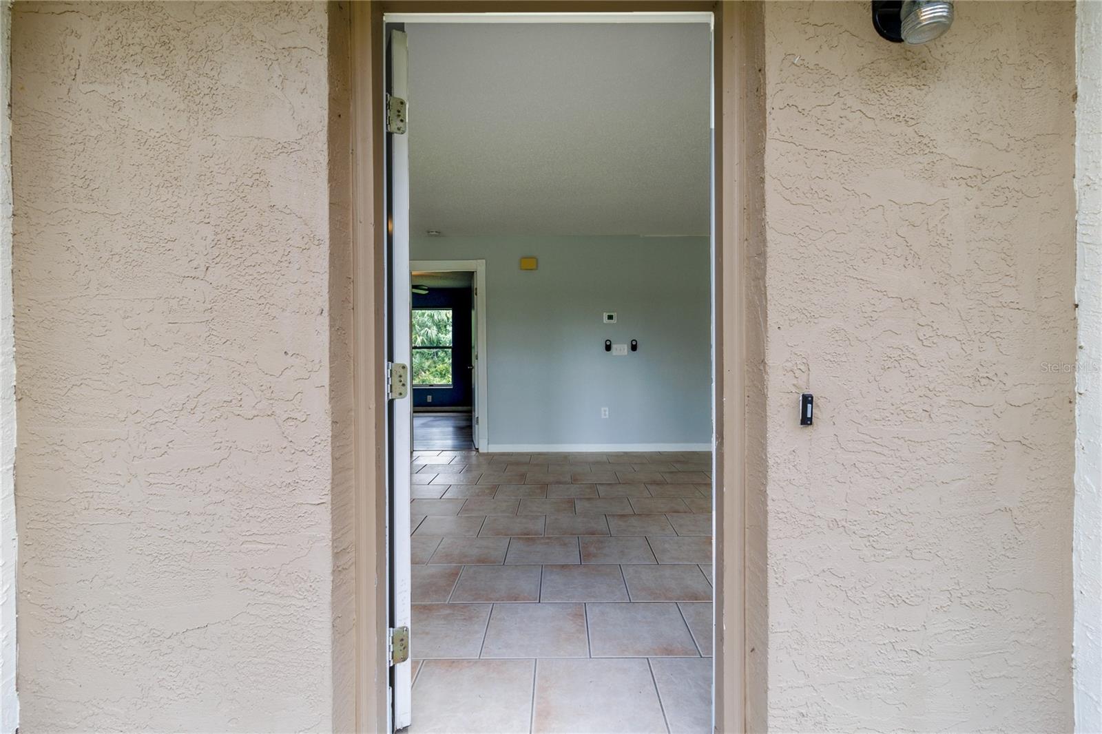 4846 GLOBE TERRACE