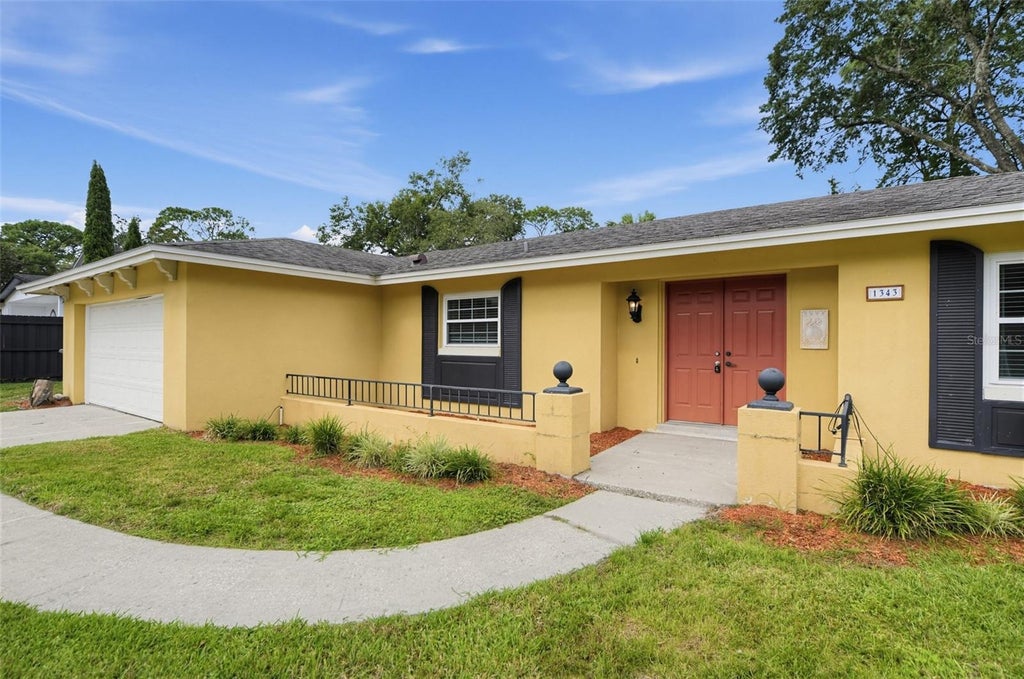 Photo of 1343 Freymark Street, Altamonte Springs, FL 32701 (MLS # O6453866)