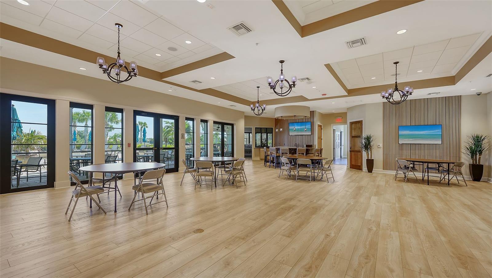 SANDHILL PRESERVE - Residential