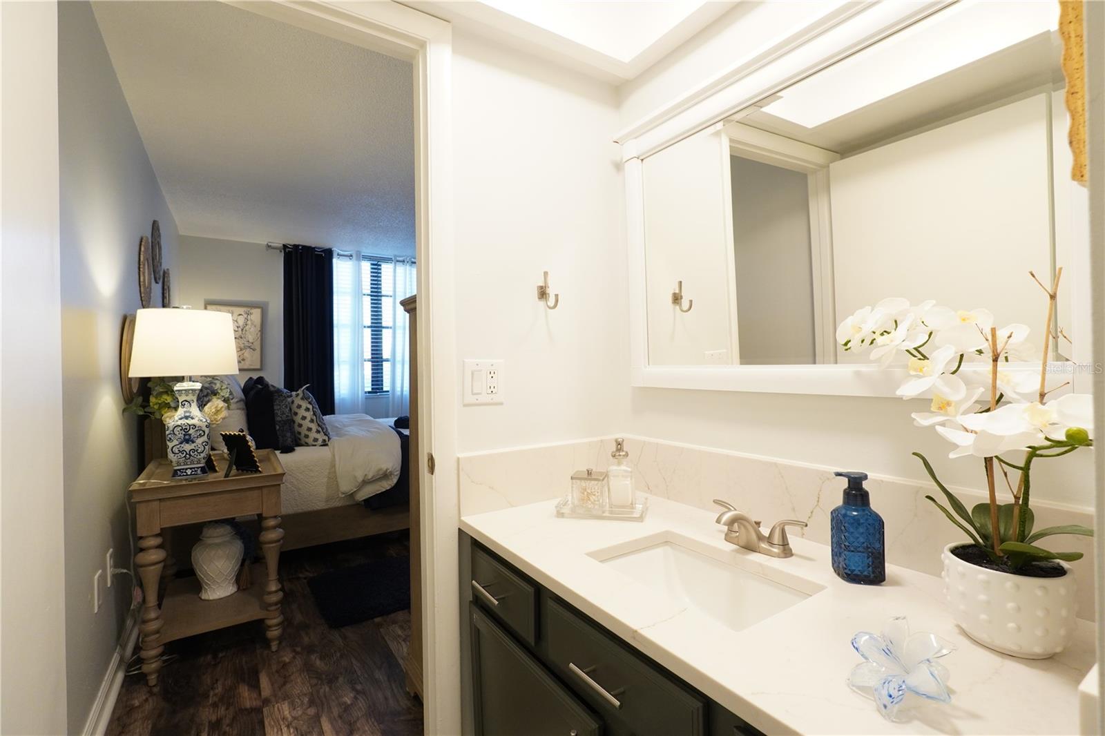 SEVILLE CONDO 8 - Residential