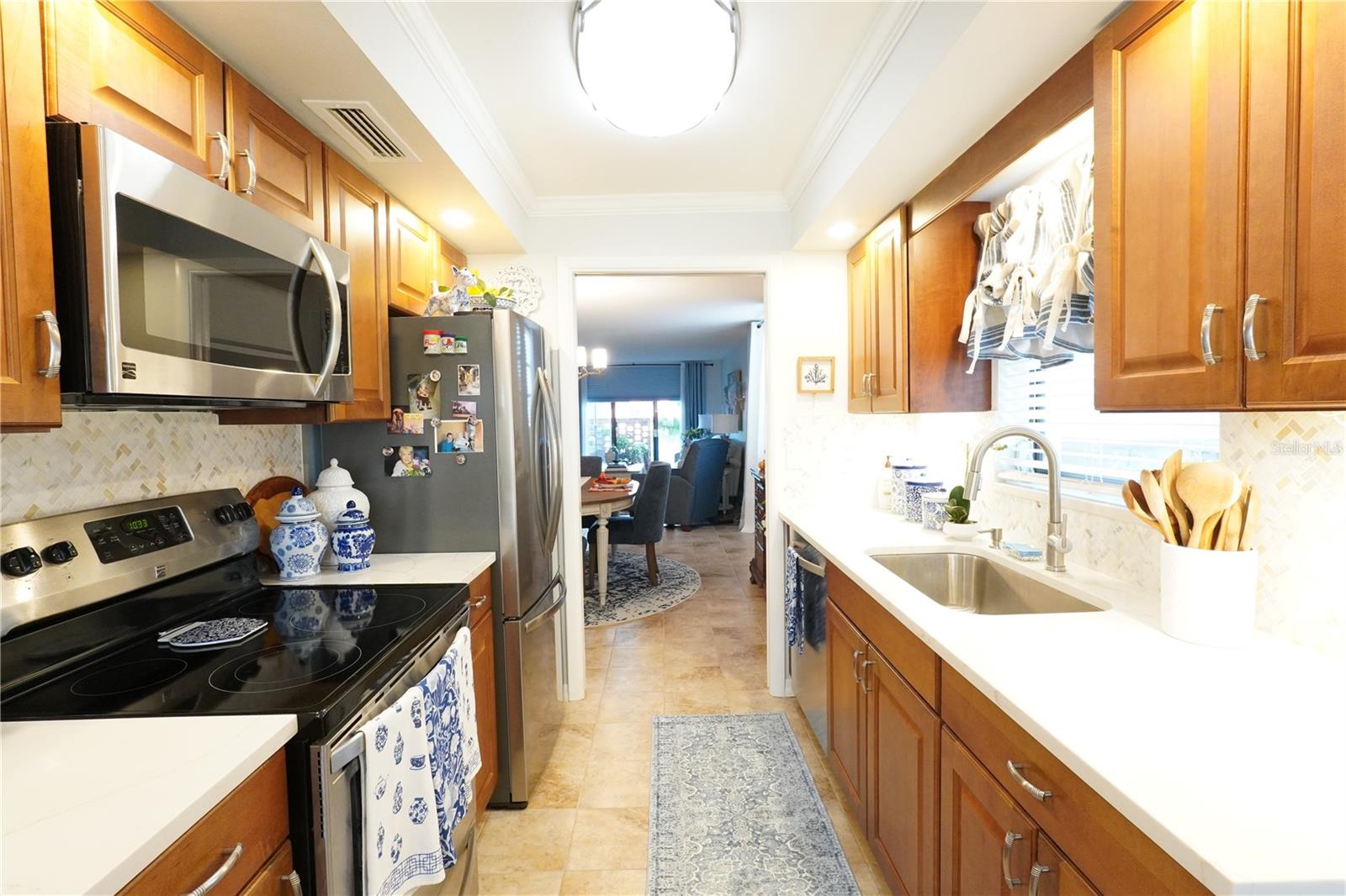 SEVILLE CONDO 8 - Residential