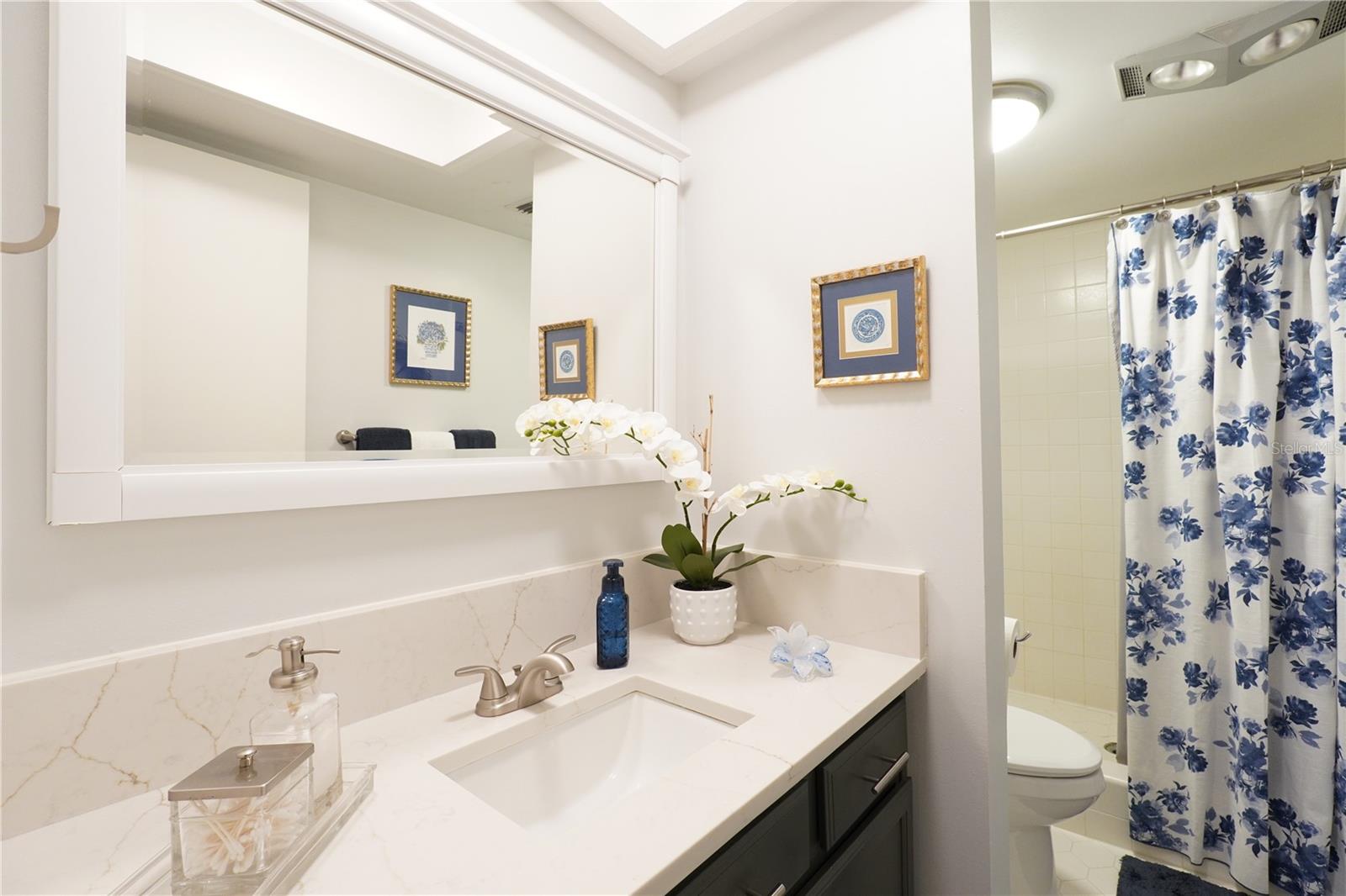 SEVILLE CONDO 8 - Residential