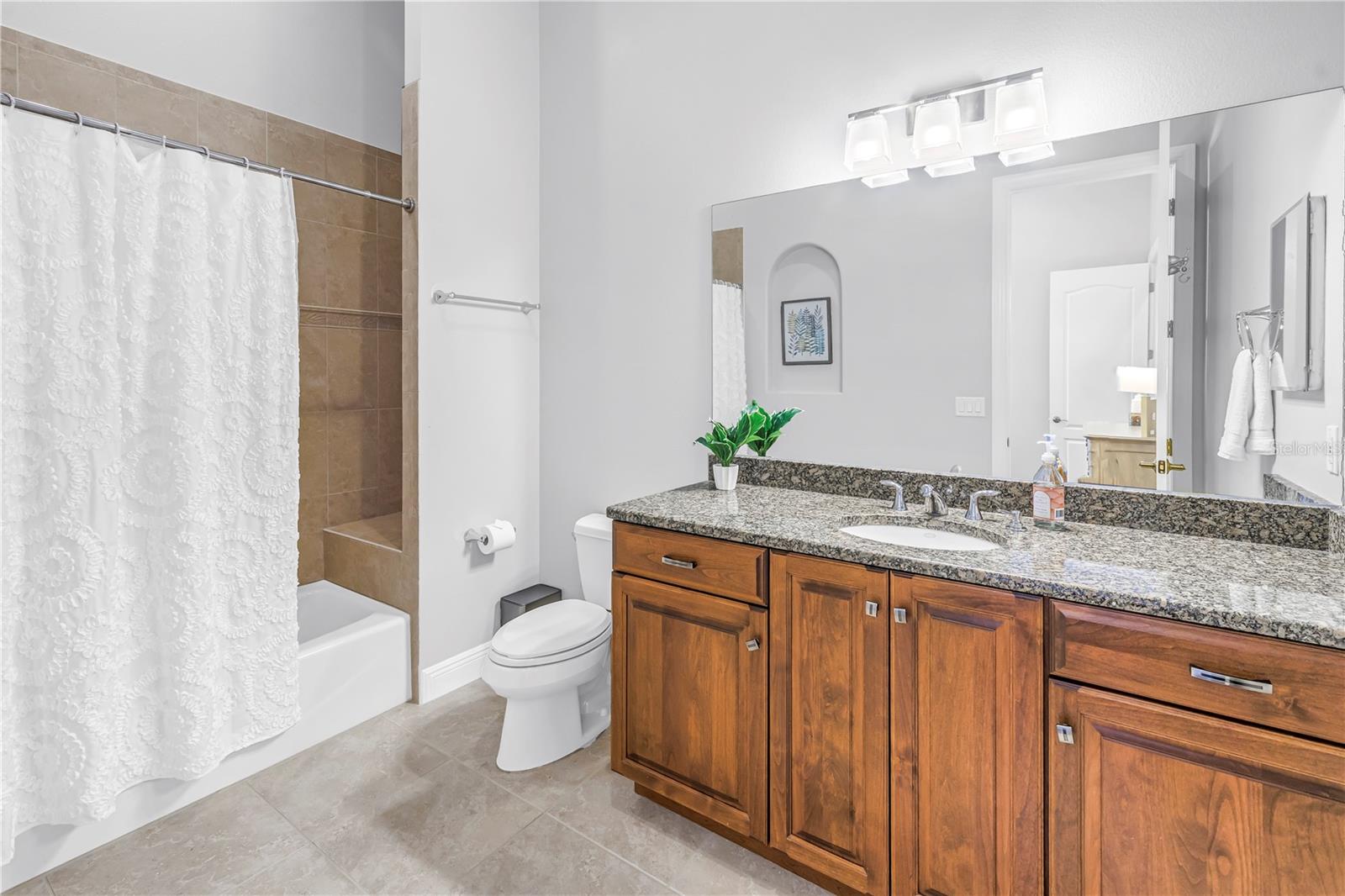 NORTHBRIDGE AT LAKE PRETTY - Residential