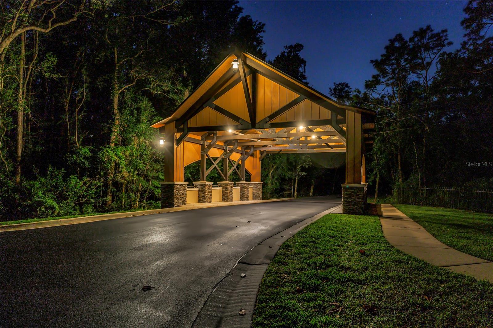 NORTHBRIDGE AT LAKE PRETTY - Residential