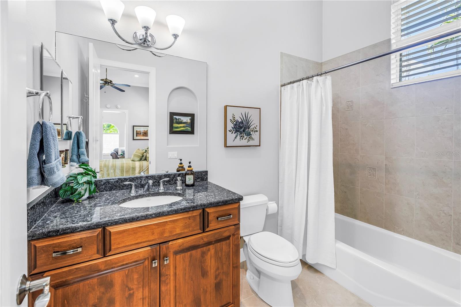 NORTHBRIDGE AT LAKE PRETTY - Residential