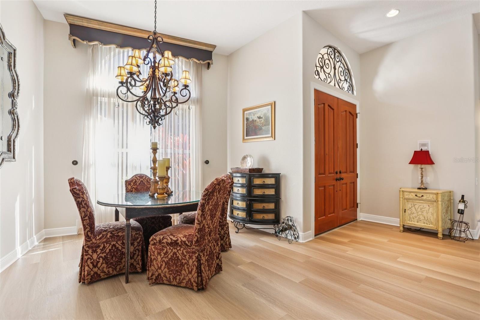 8939 MAGNOLIA CHASE CIRCLE