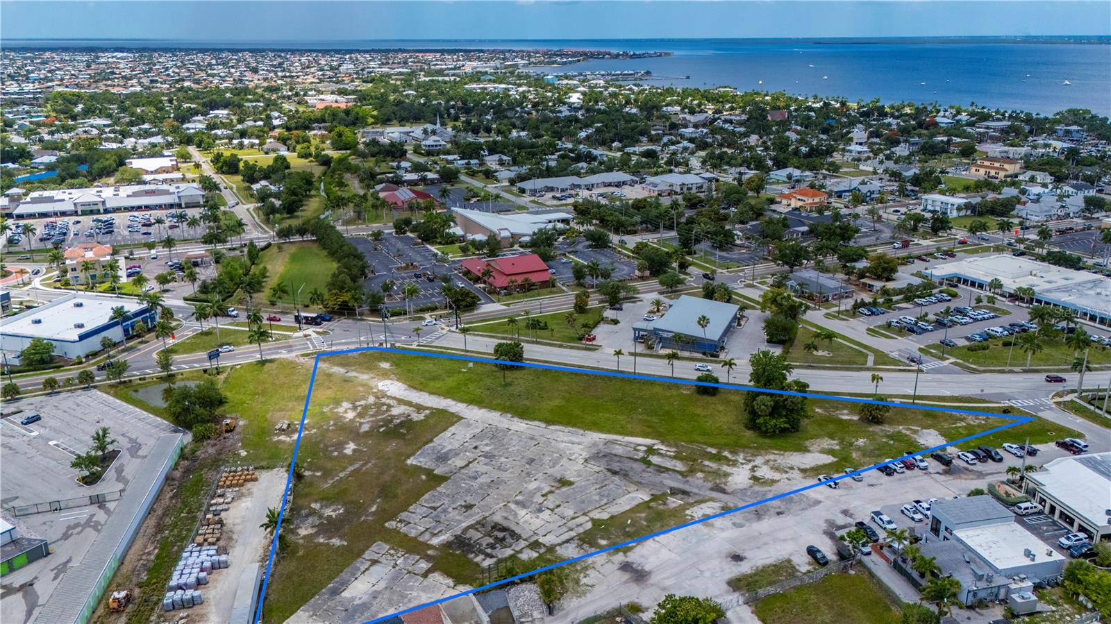 PUNTA GORDA - Land