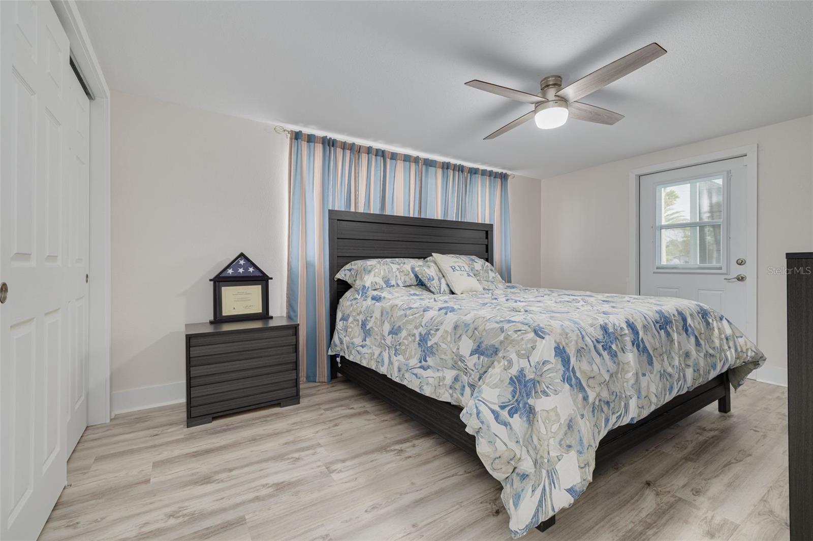 LEISURE BEACH - Residential