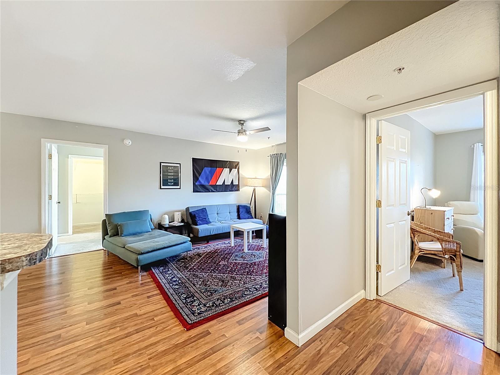 CREST/WATERFORD LAKES - Residential