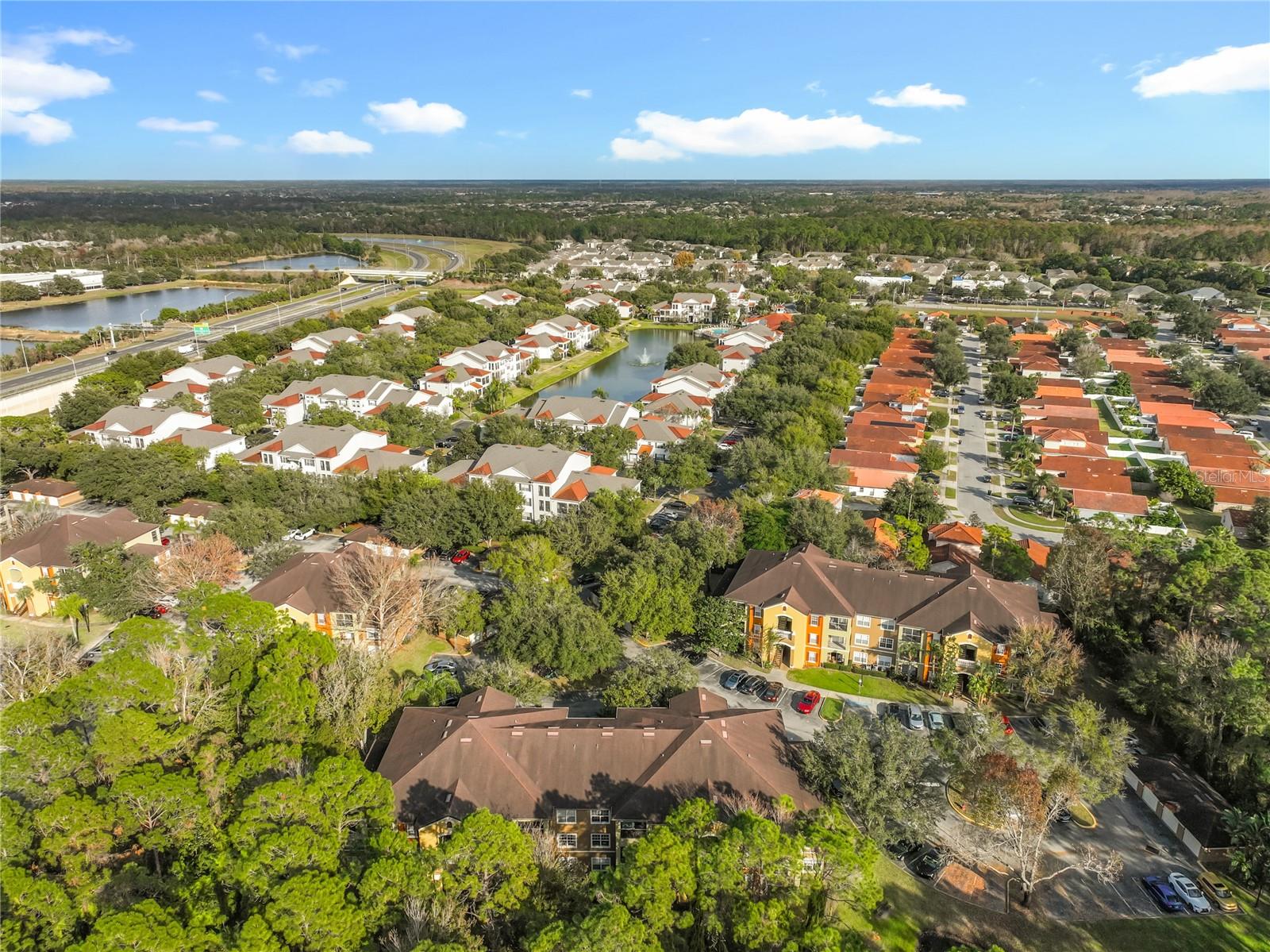 CREST/WATERFORD LAKES - Residential