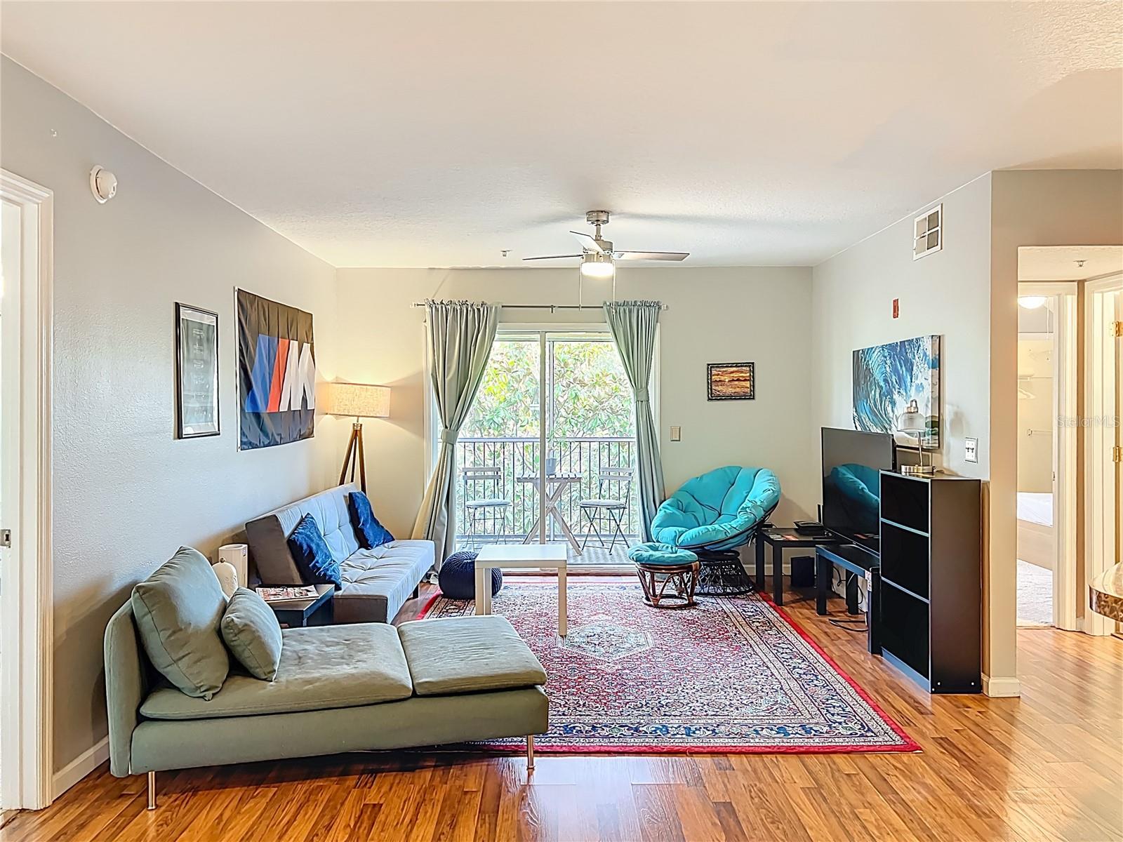 CREST/WATERFORD LAKES - Residential