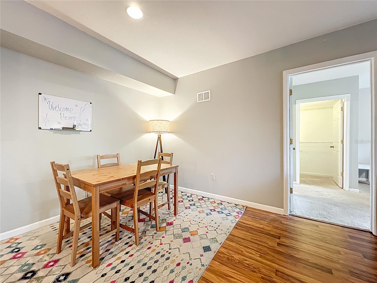 CREST/WATERFORD LAKES - Residential