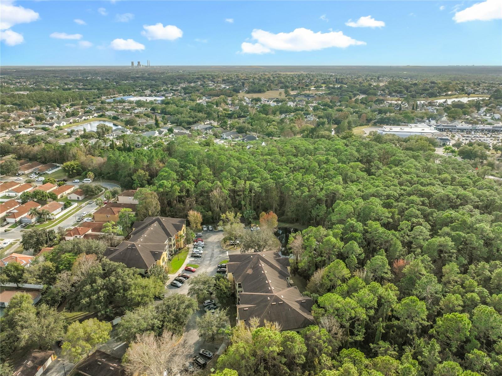 CREST/WATERFORD LAKES - Residential