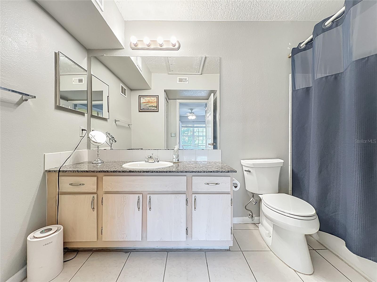 CREST/WATERFORD LAKES - Residential