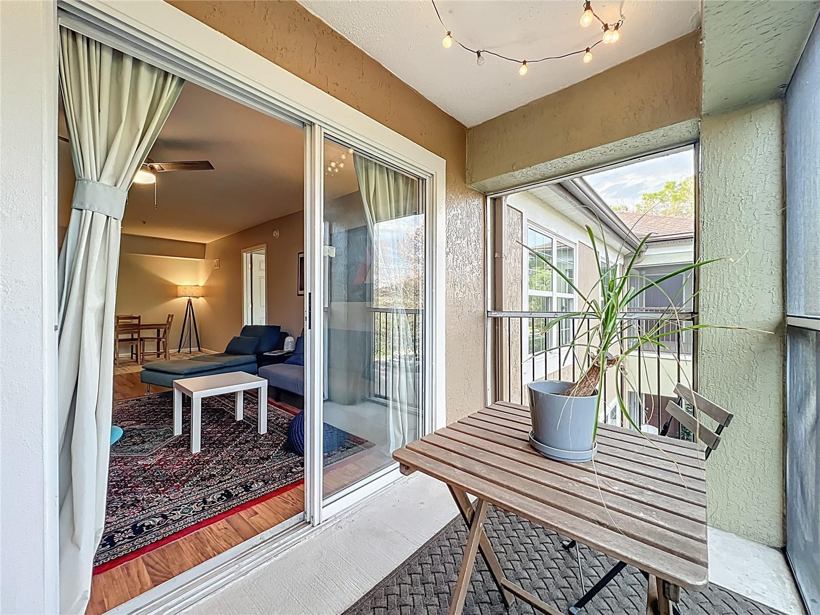 CREST/WATERFORD LAKES - Residential