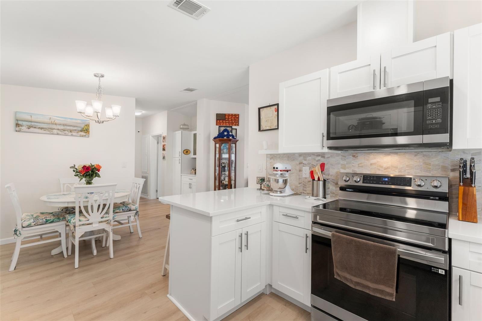 MOBEL AMERICANA MOBILE HOME PARK UNREC - Residential