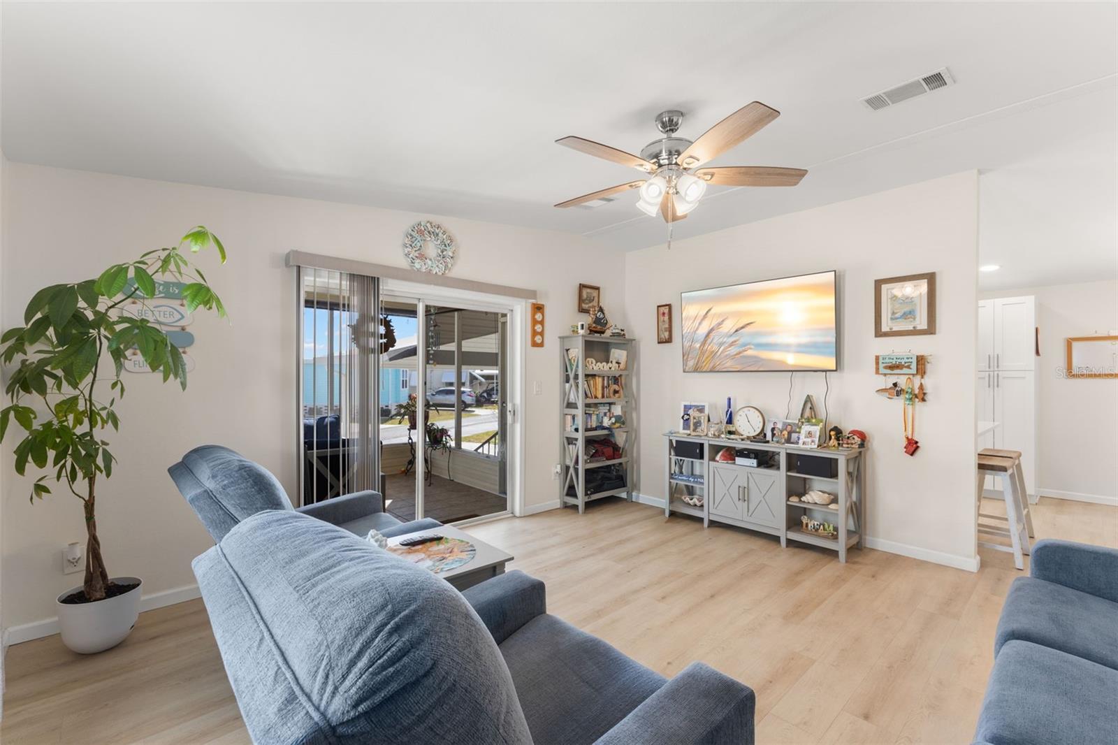 MOBEL AMERICANA MOBILE HOME PARK UNREC - Residential