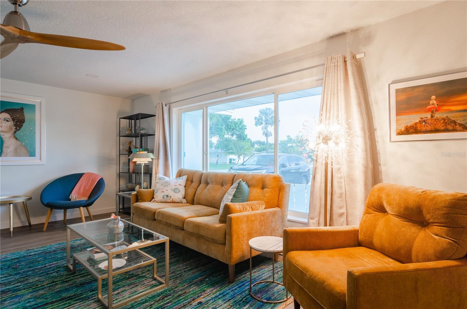 118 BAY DRIVE N