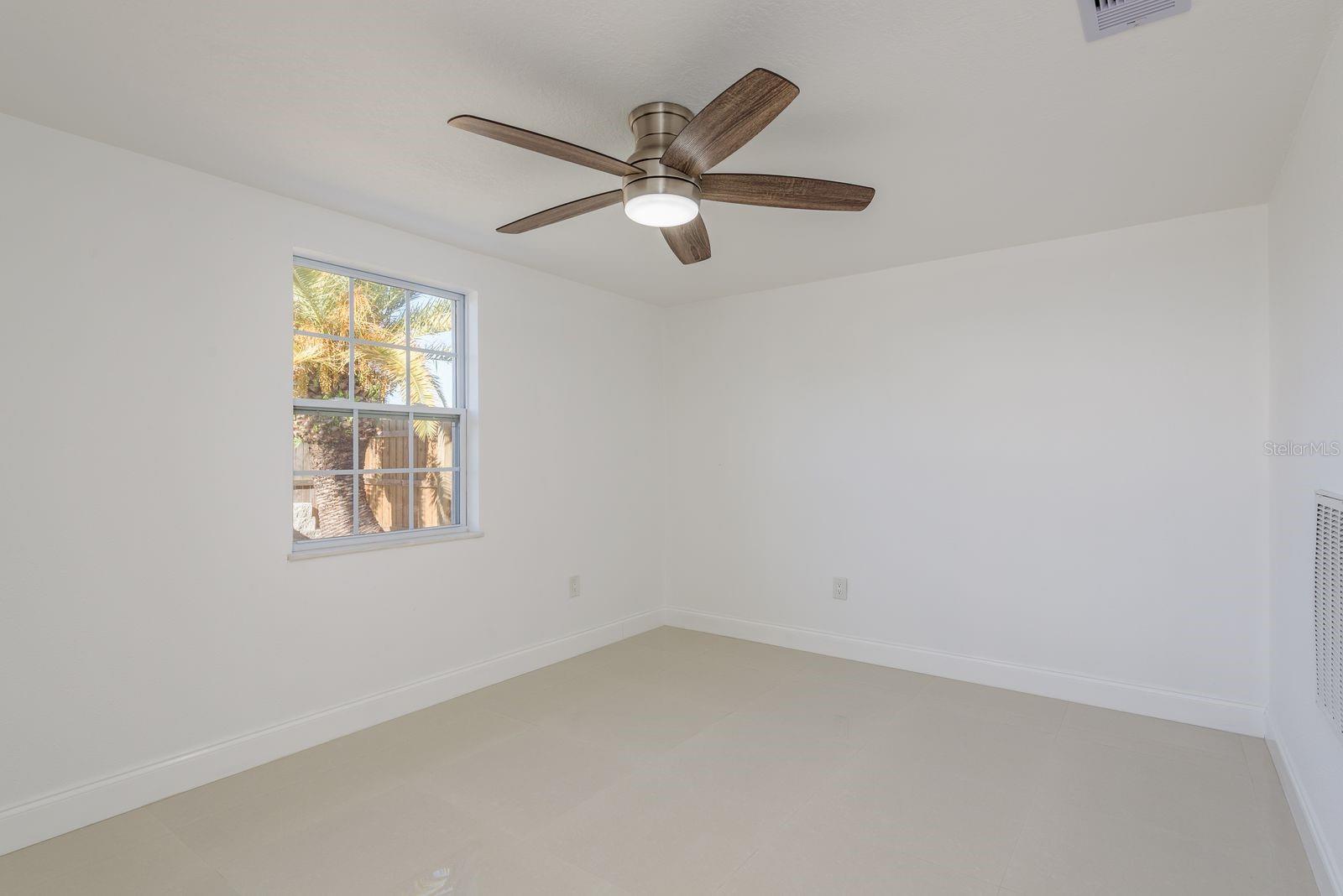 BEACON SQUARE - Residential